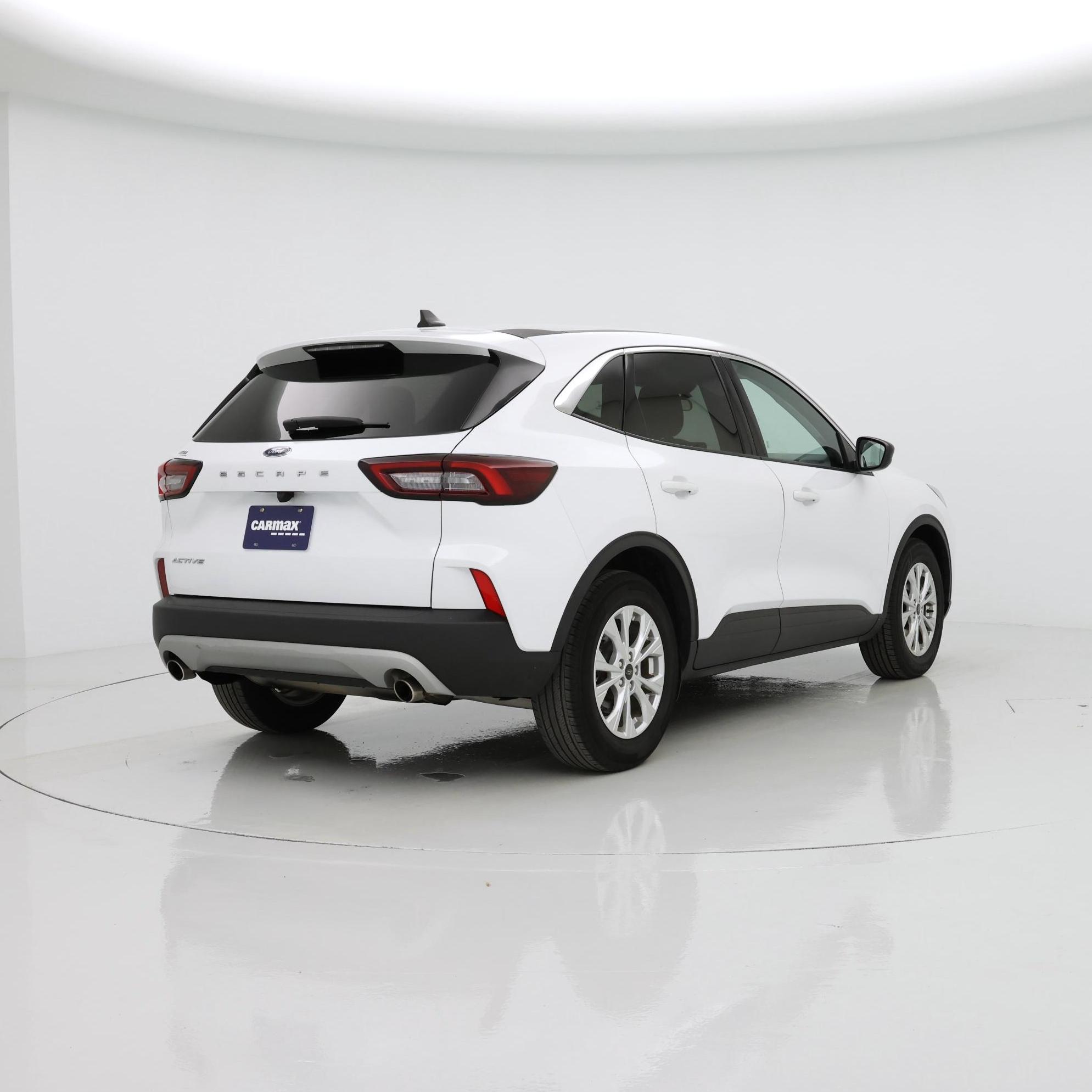 Thumbnail: 2023 Ford Escape - 8