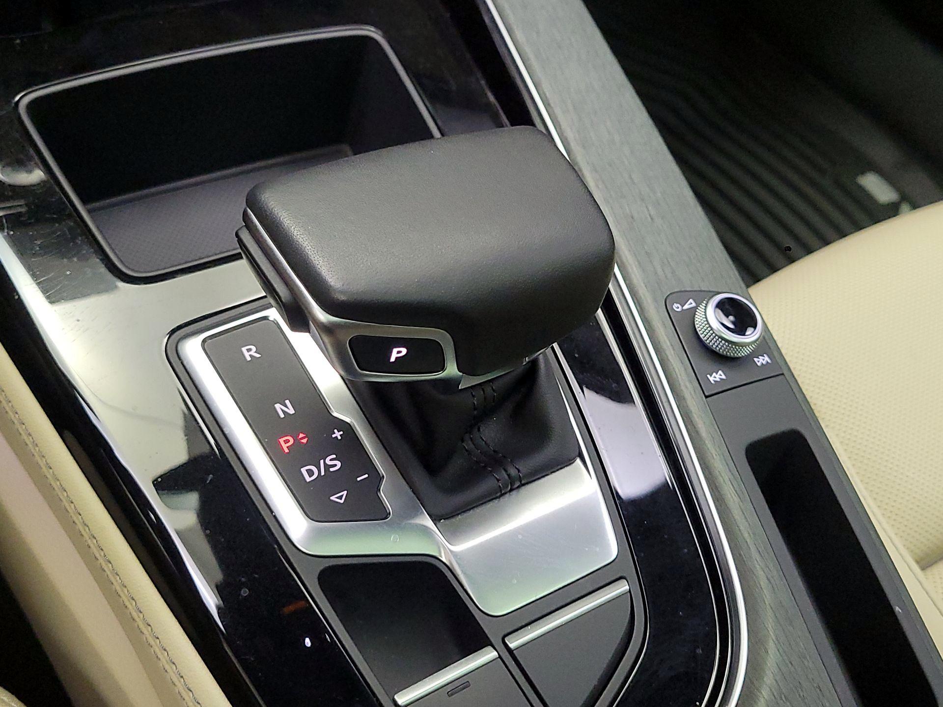 Thumbnail: 2023 Audi A5 - 17