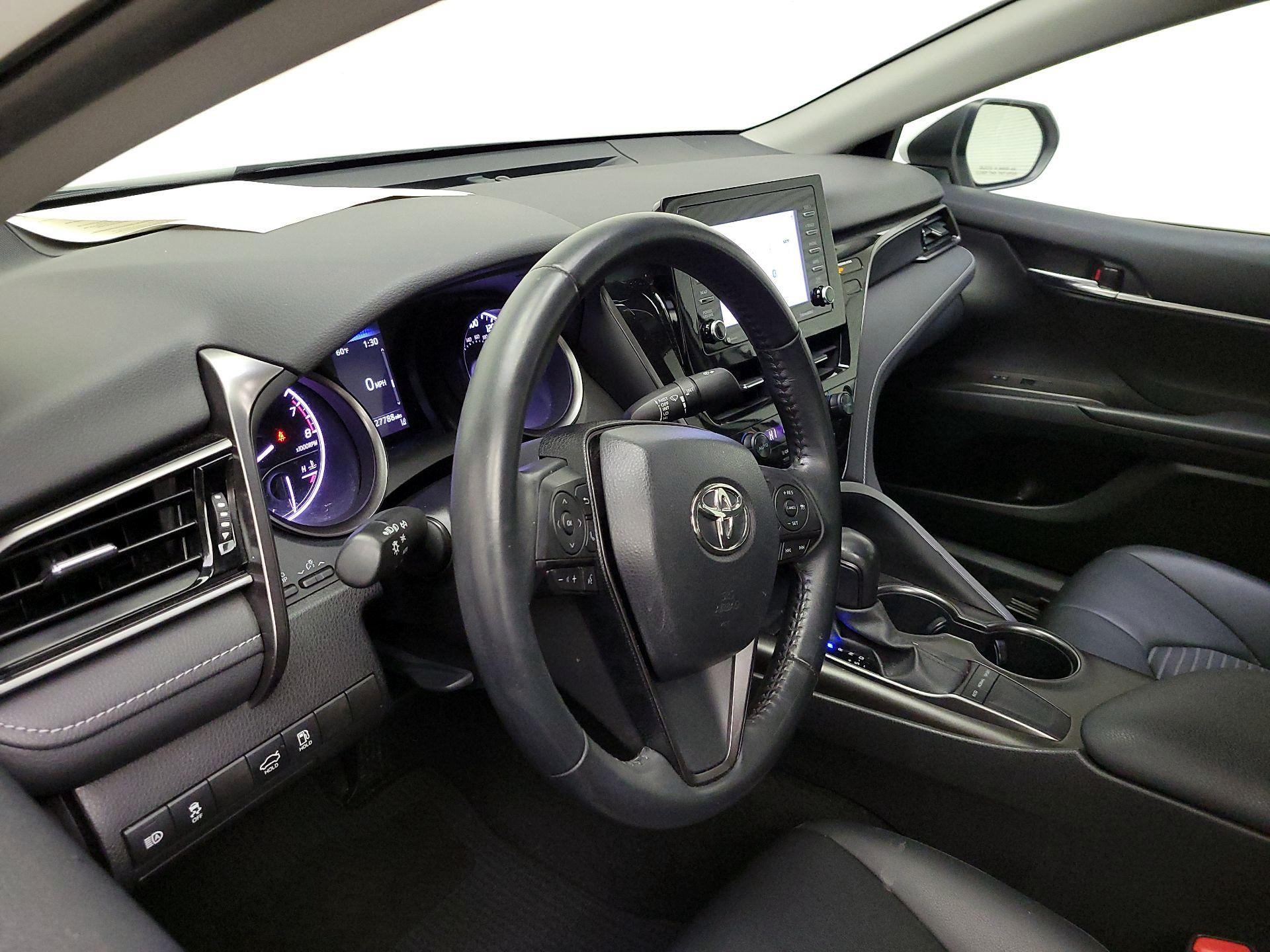 Thumbnail: 2022 Toyota Camry - 9