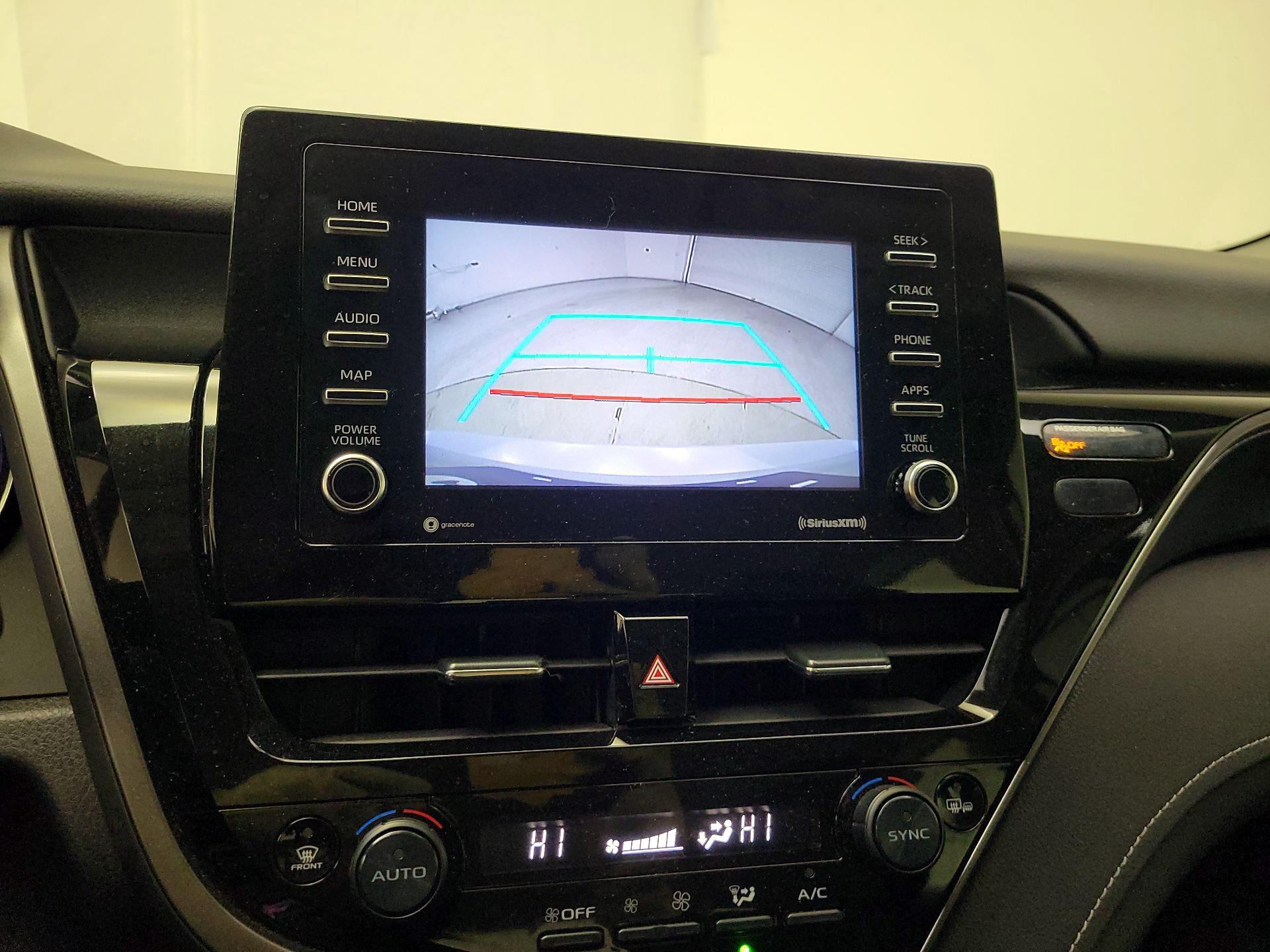 Thumbnail: 2022 Toyota Camry - 14