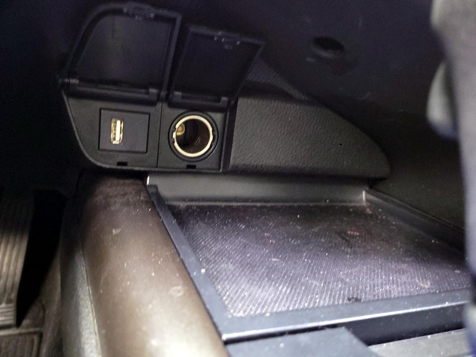 Thumbnail: 2022 Toyota Camry - 18