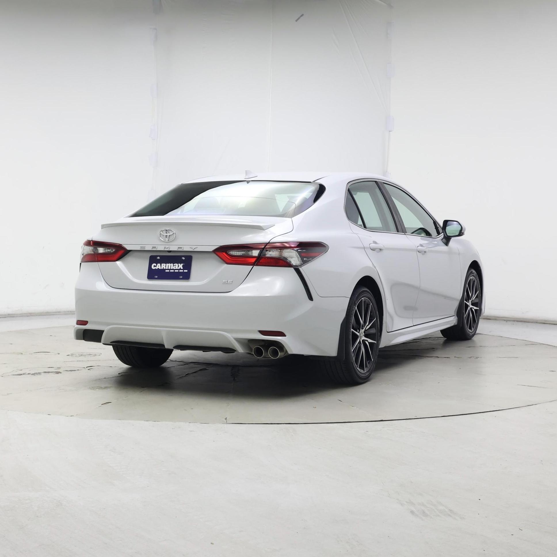 Thumbnail: 2022 Toyota Camry - 8