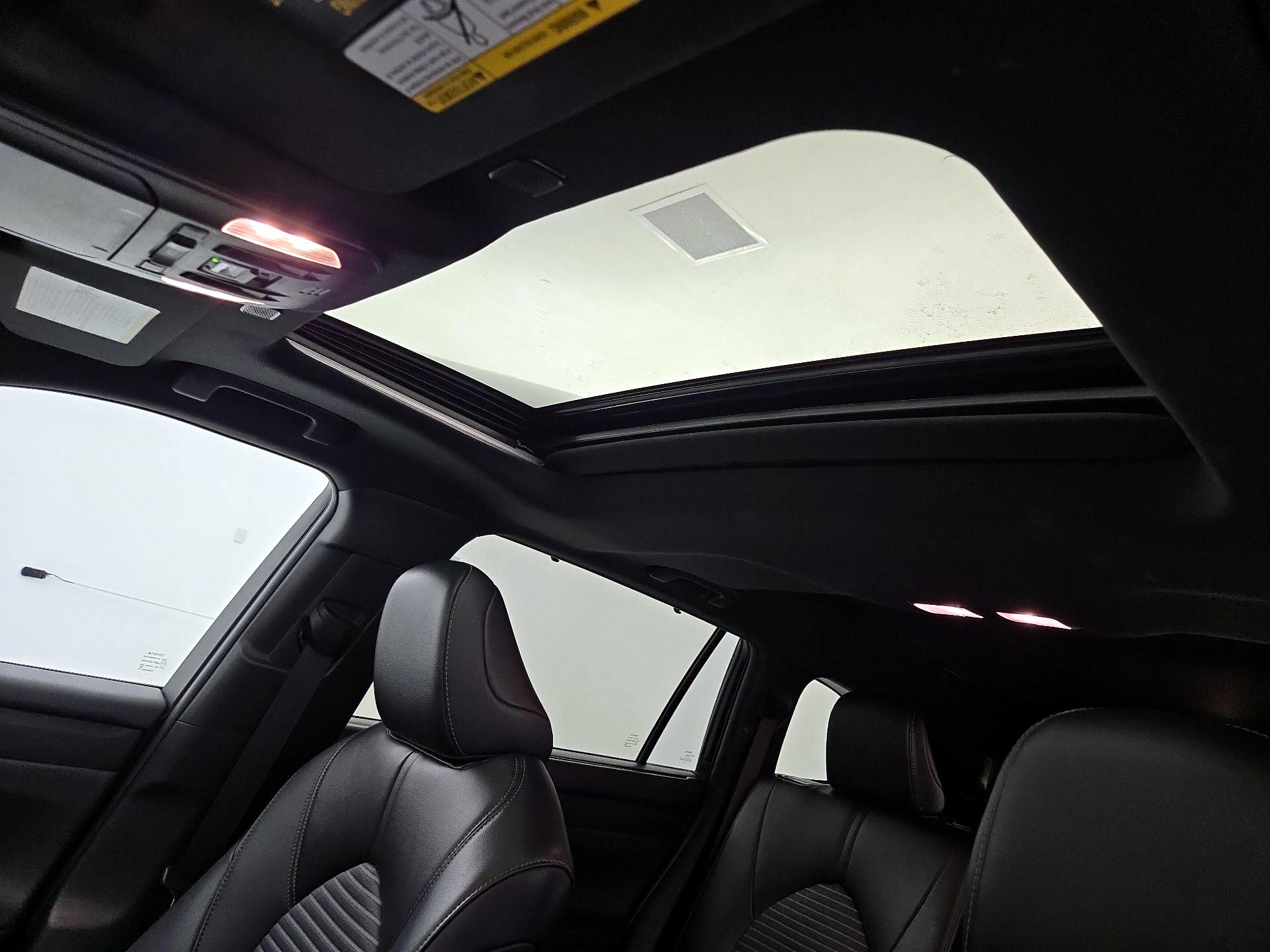 Thumbnail: 2023 Toyota Highlander - 19