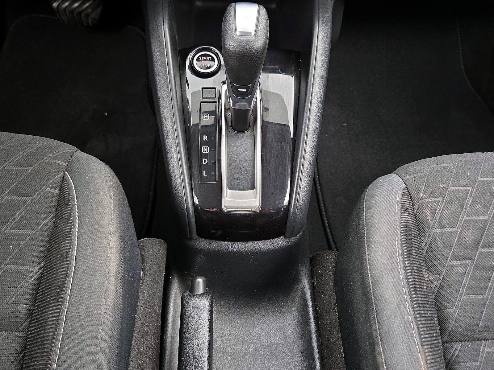 2021 Nissan Kicks S - Photo 18