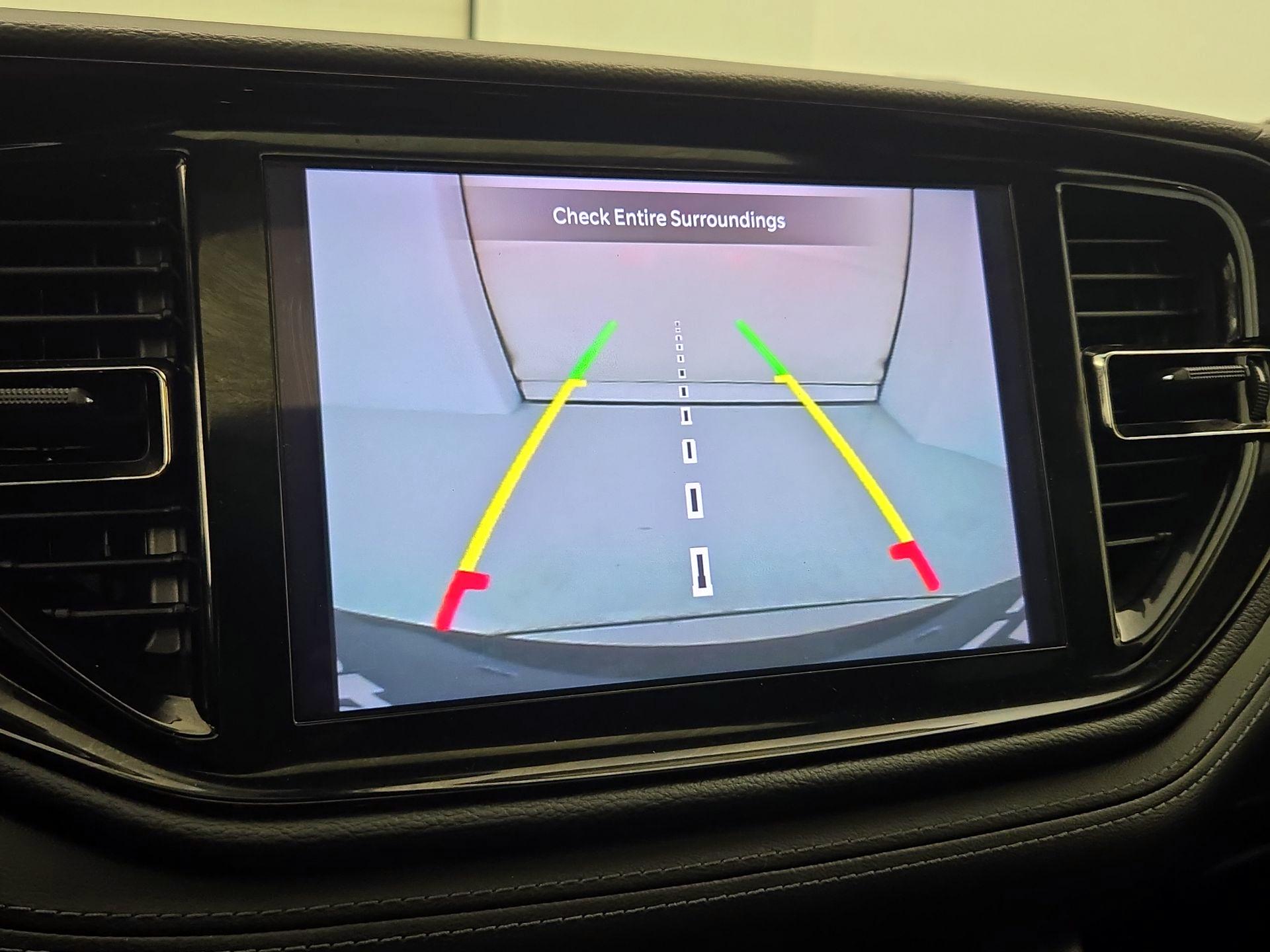 Thumbnail: 2021 Dodge Durango - 15