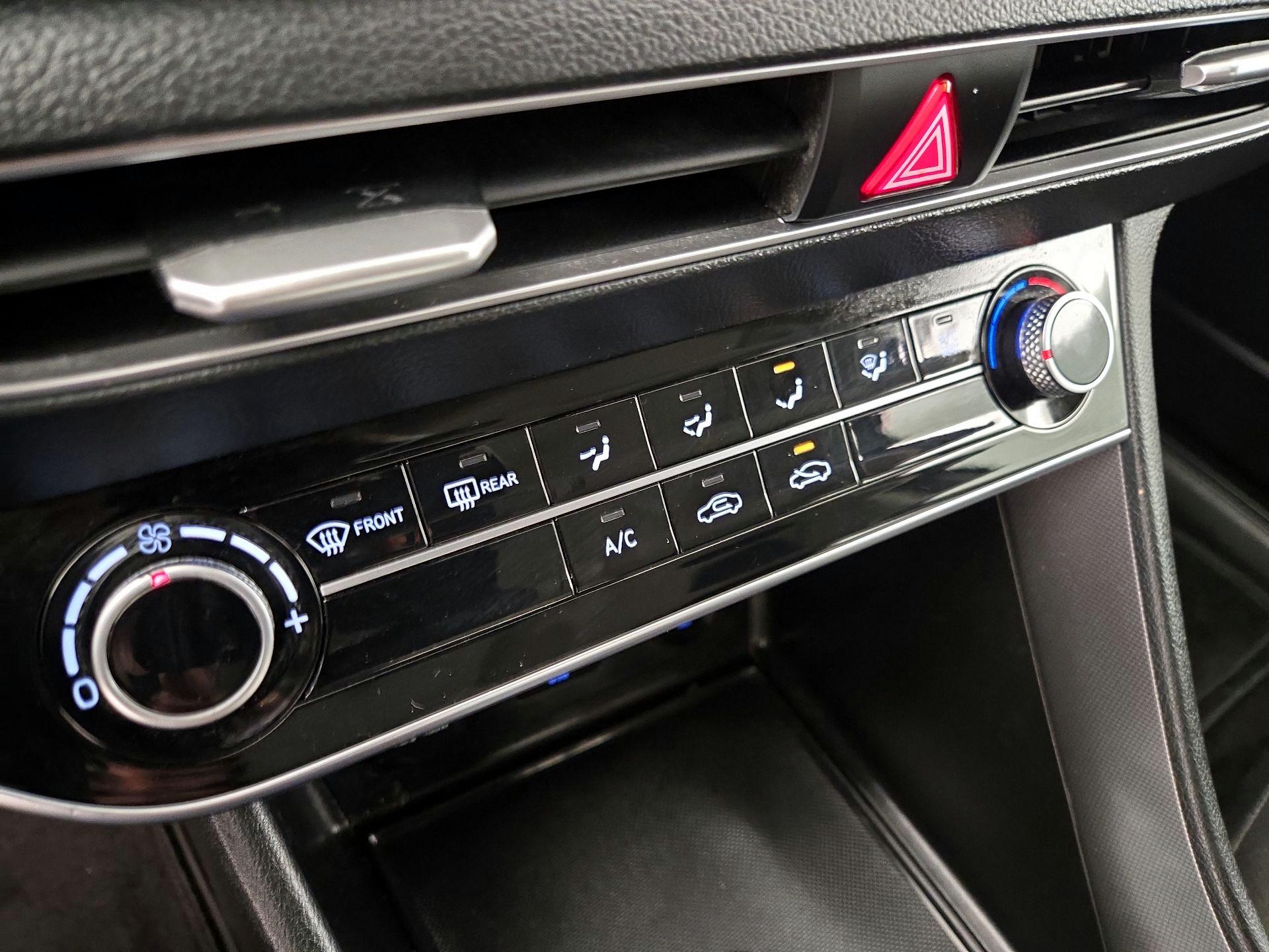 Thumbnail: 2021 Hyundai Sonata - 16