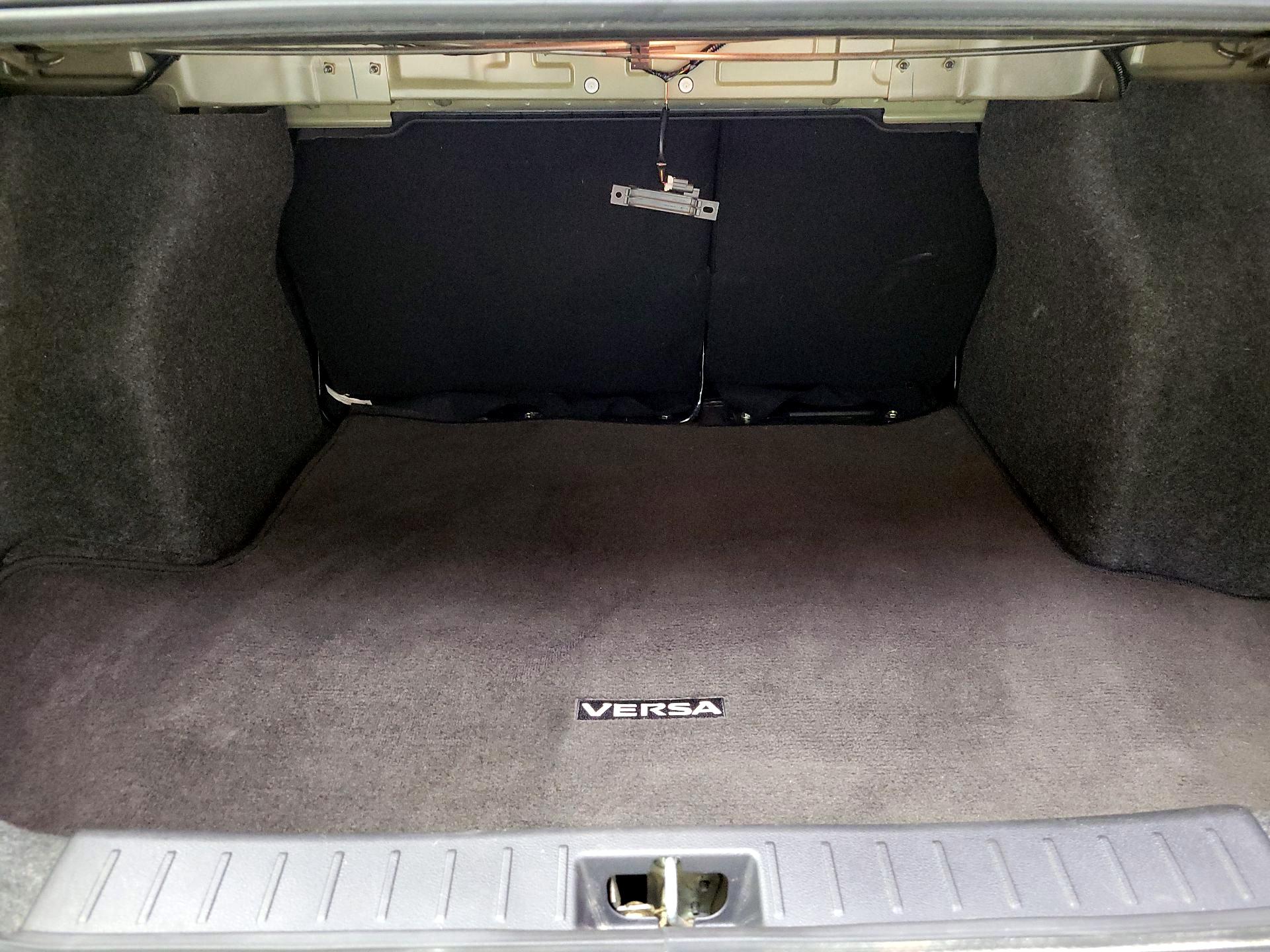 Thumbnail: 2021 Nissan Versa - 20