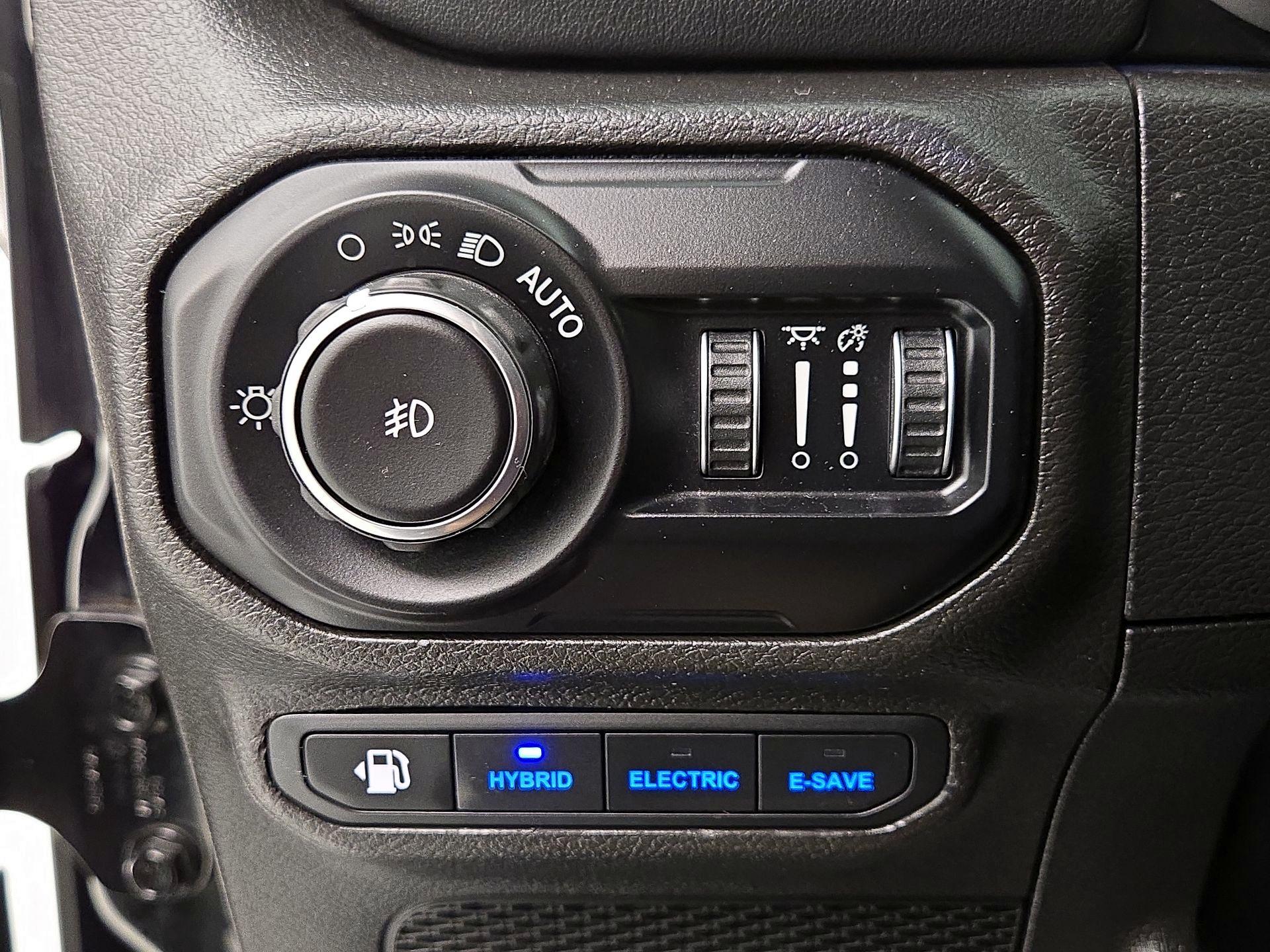 Thumbnail: 2022 Jeep Wrangler - 13