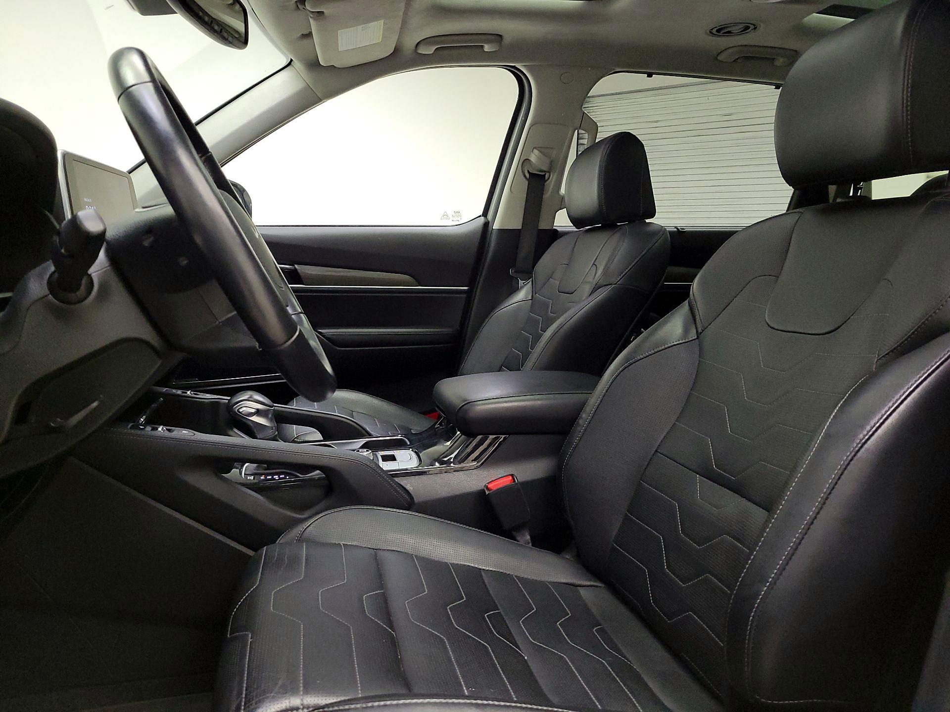 Thumbnail: 2022 Kia Telluride - 11