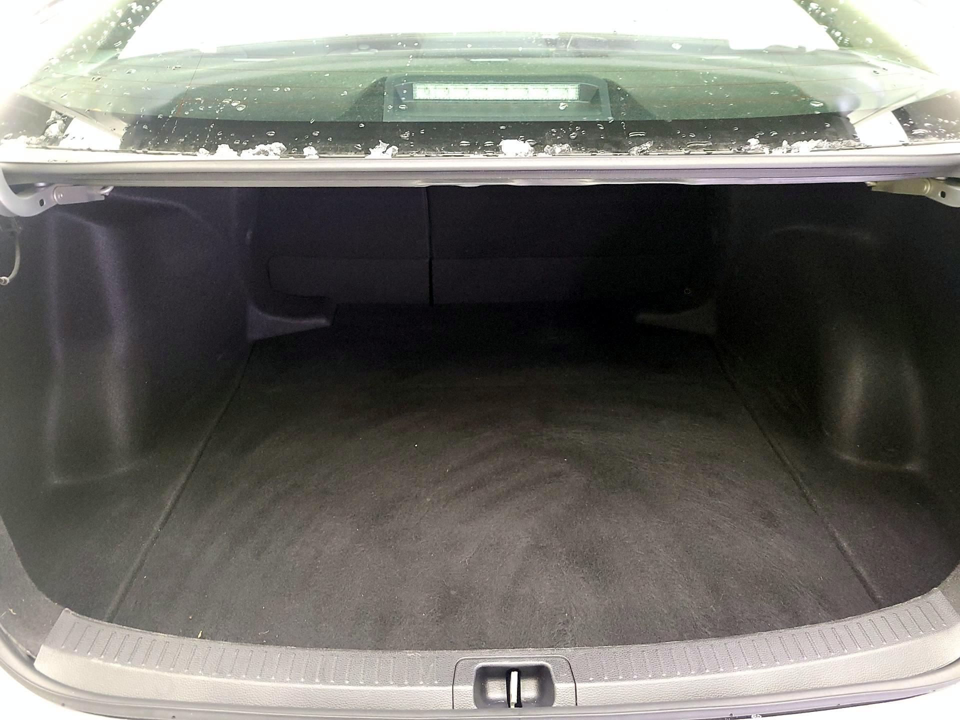 Thumbnail: 2023 Toyota Corolla - 20