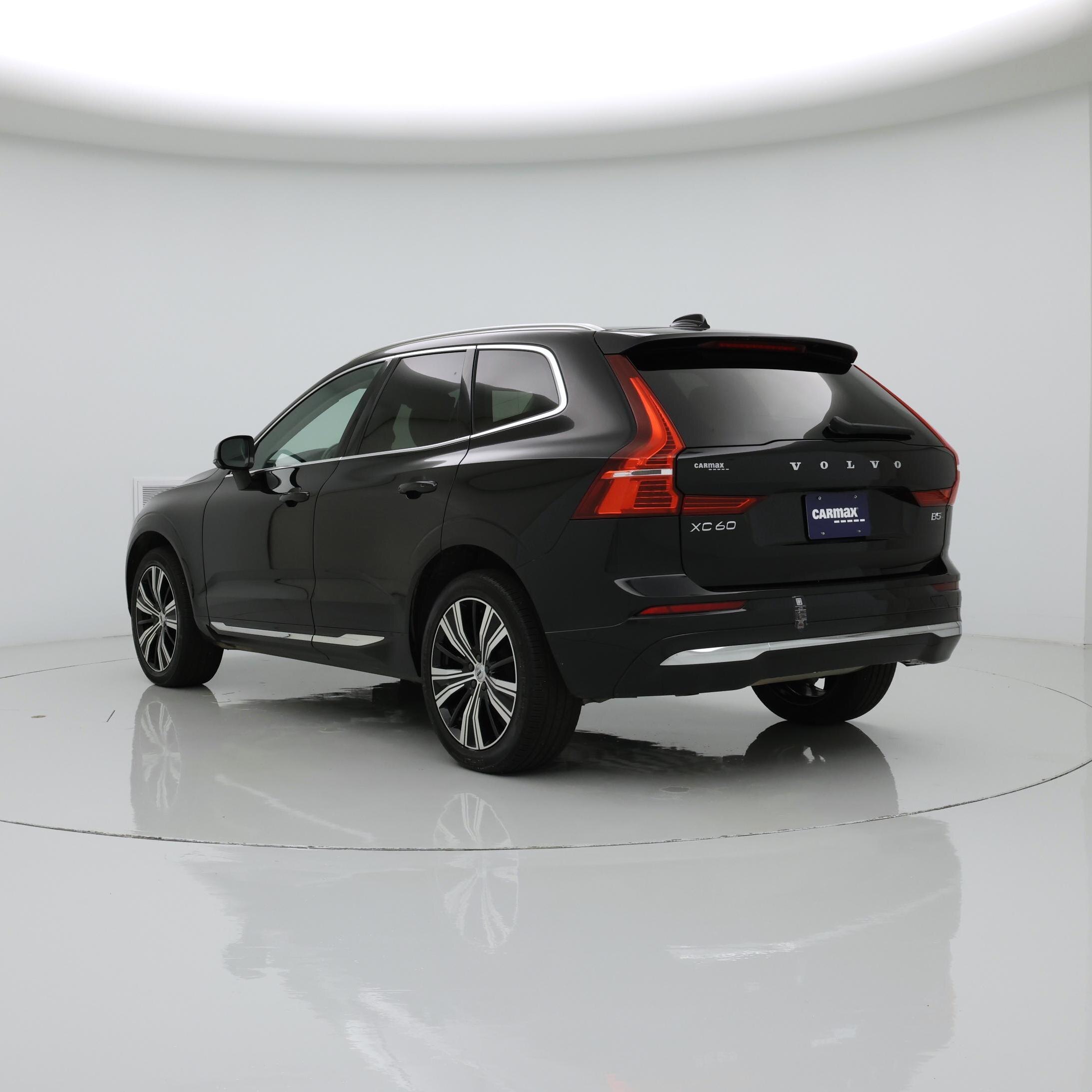 Thumbnail: 2023 Volvo XC60 - 2