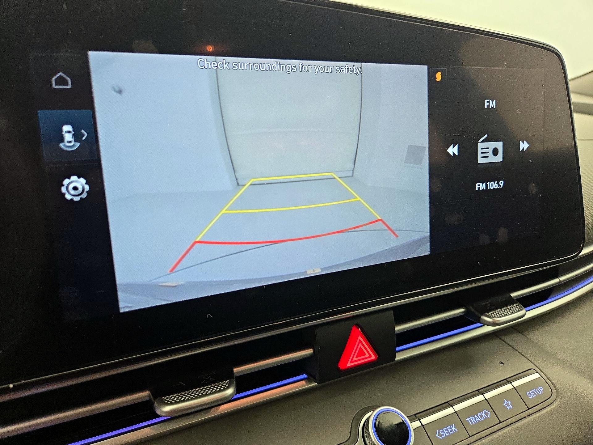 Thumbnail: 2024 Hyundai Elantra - 15