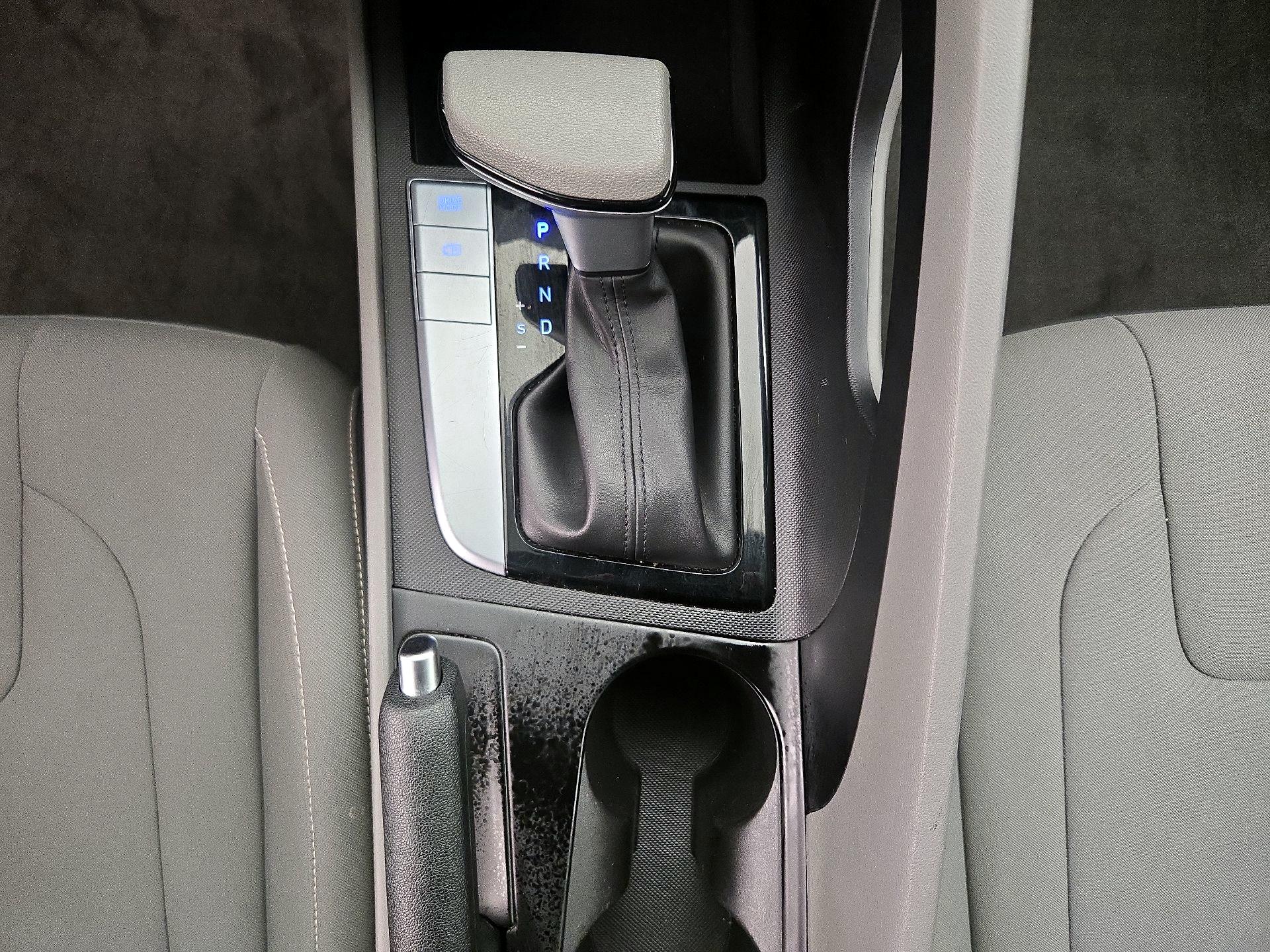 Thumbnail: 2024 Hyundai Elantra - 18