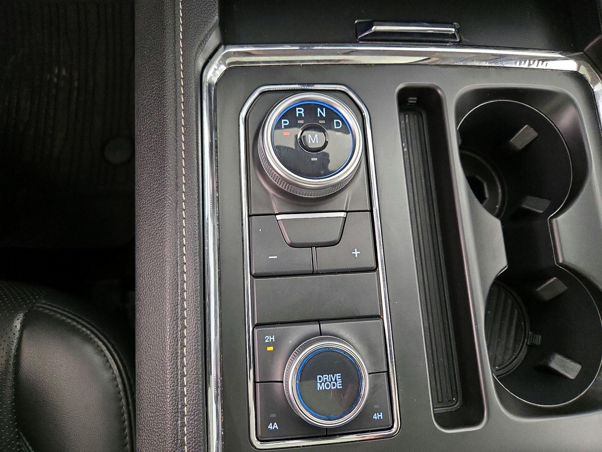 Thumbnail: 2022 Ford Expedition - 18