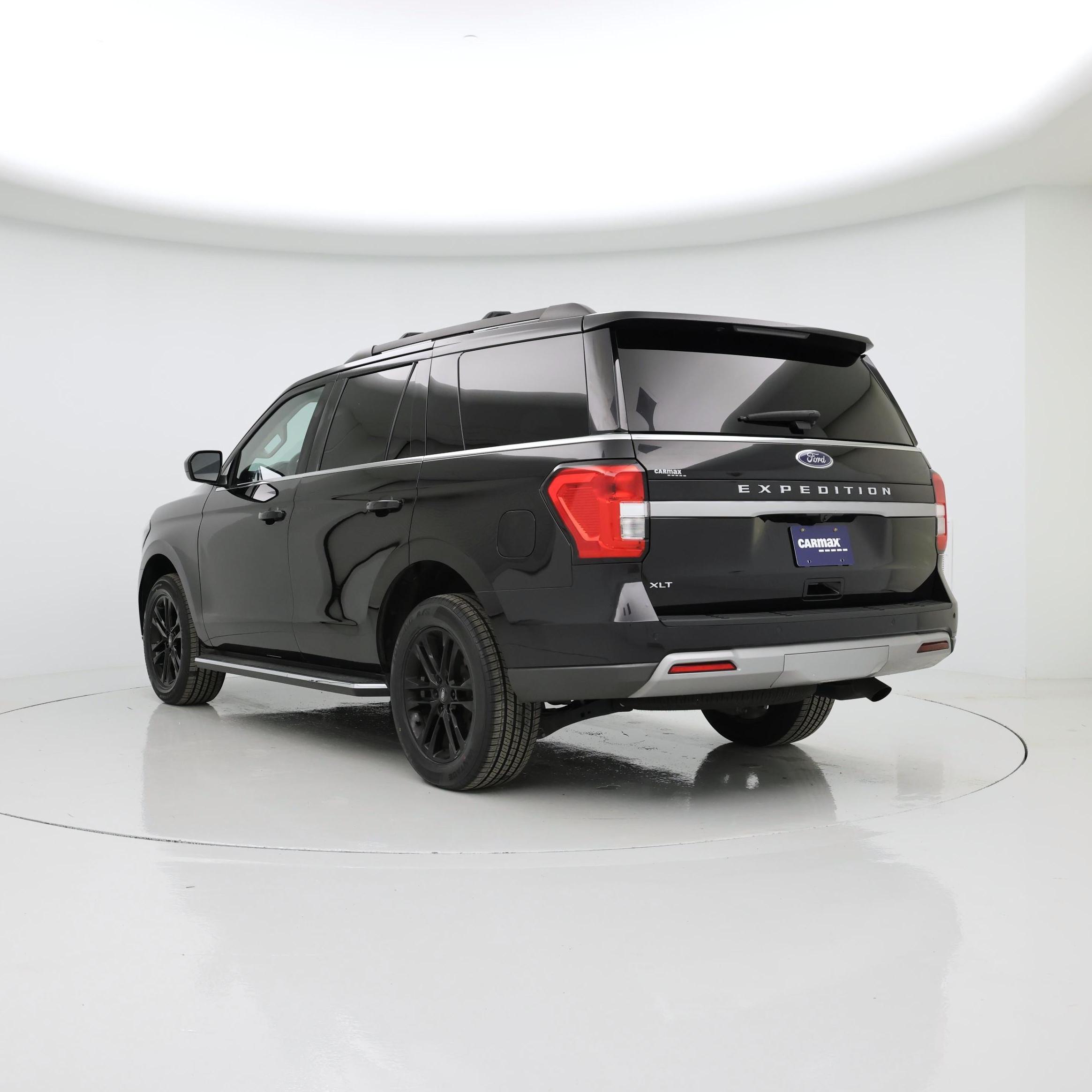 Thumbnail: 2022 Ford Expedition - 2