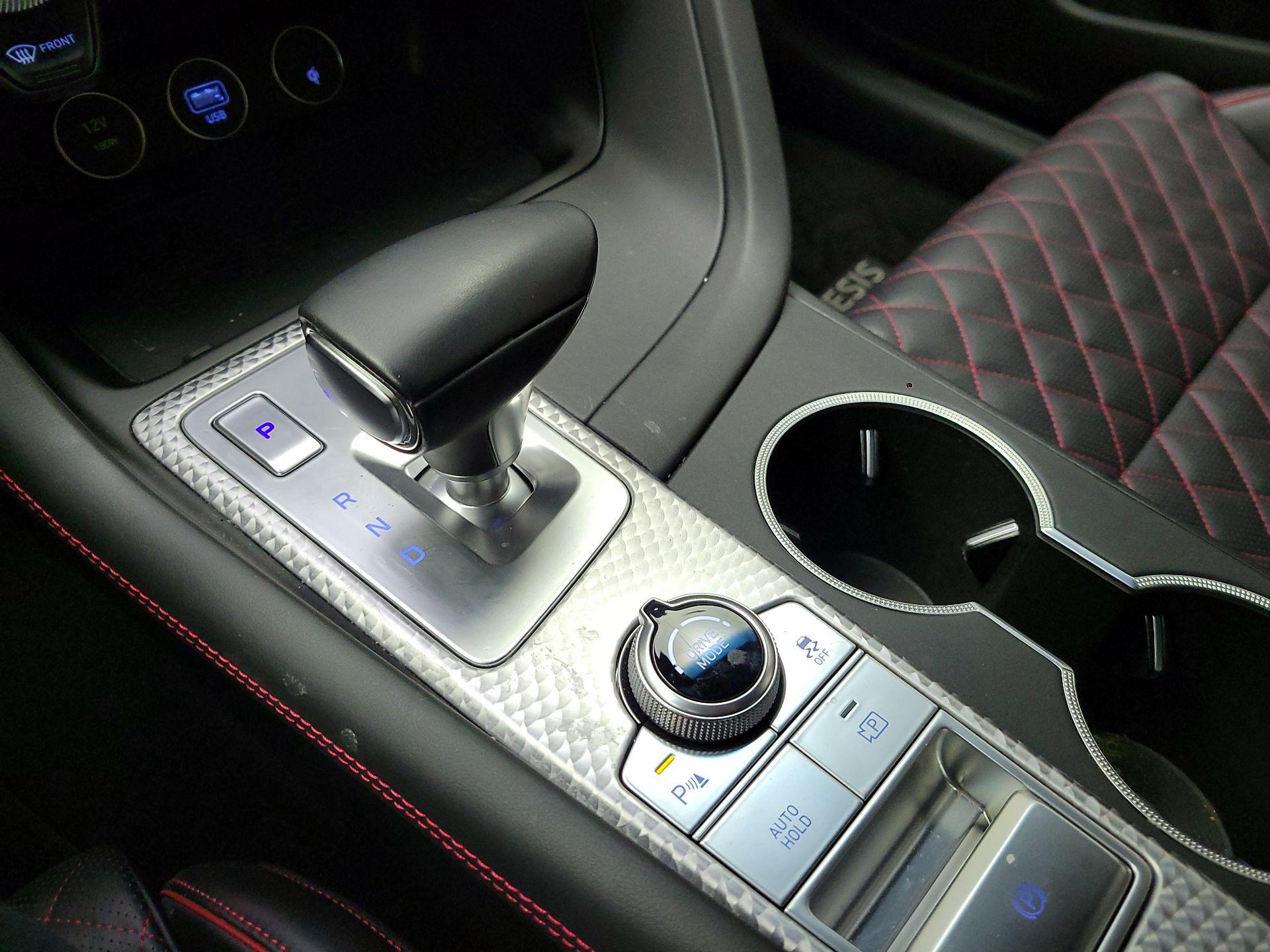 Thumbnail: 2023 Genesis G70 - 18