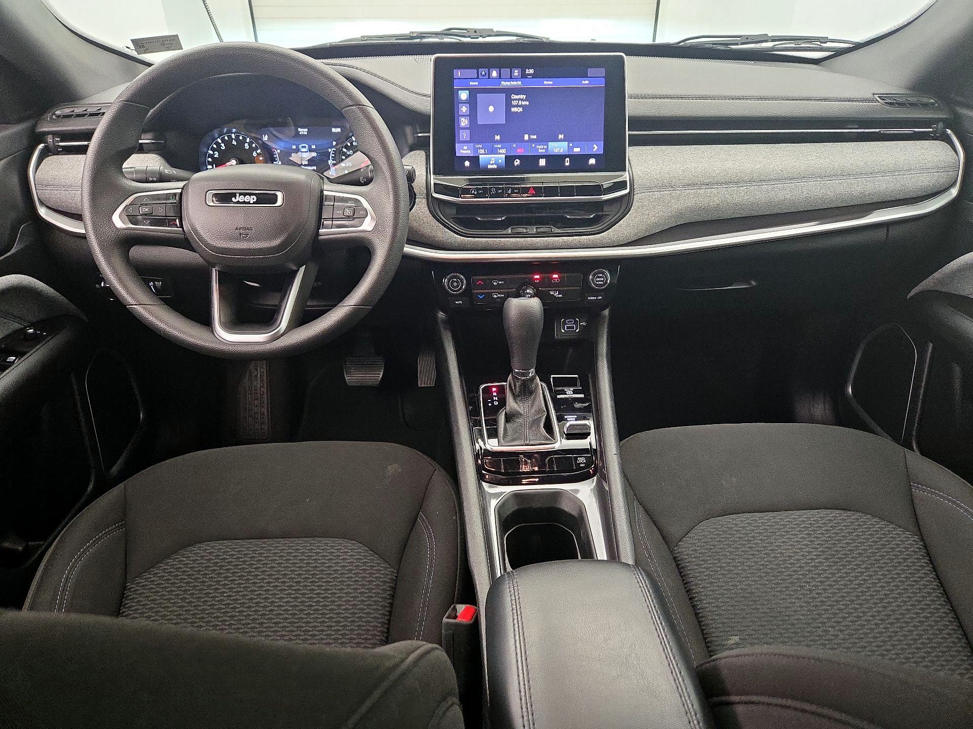 Thumbnail: 2023 Jeep Compass - 9