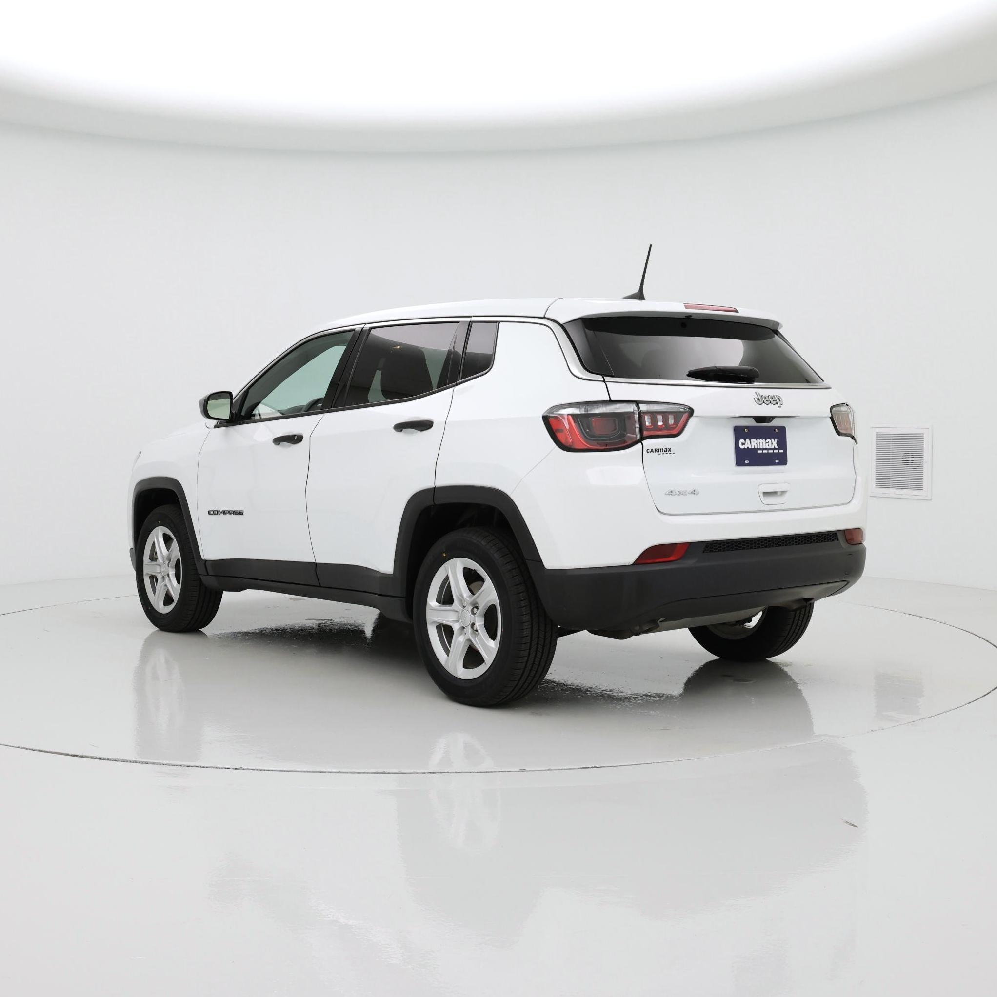 Thumbnail: 2023 Jeep Compass - 2