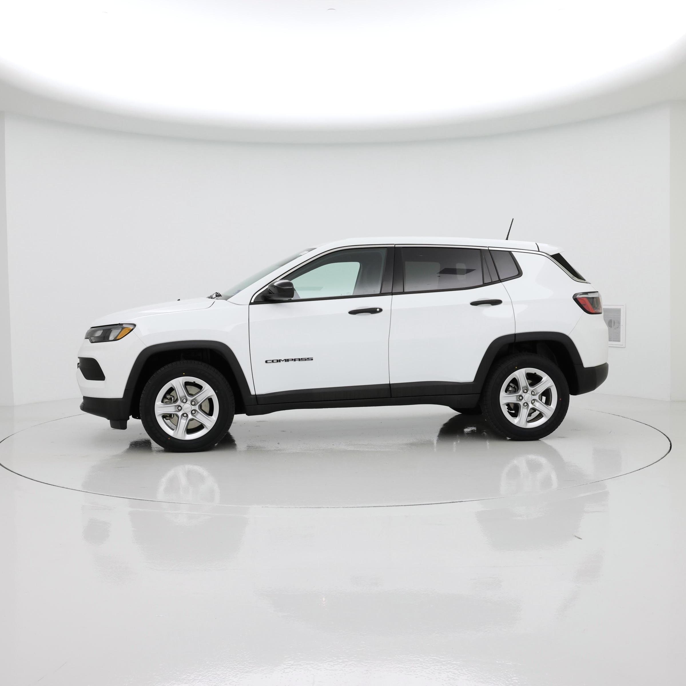 Thumbnail: 2023 Jeep Compass - 3