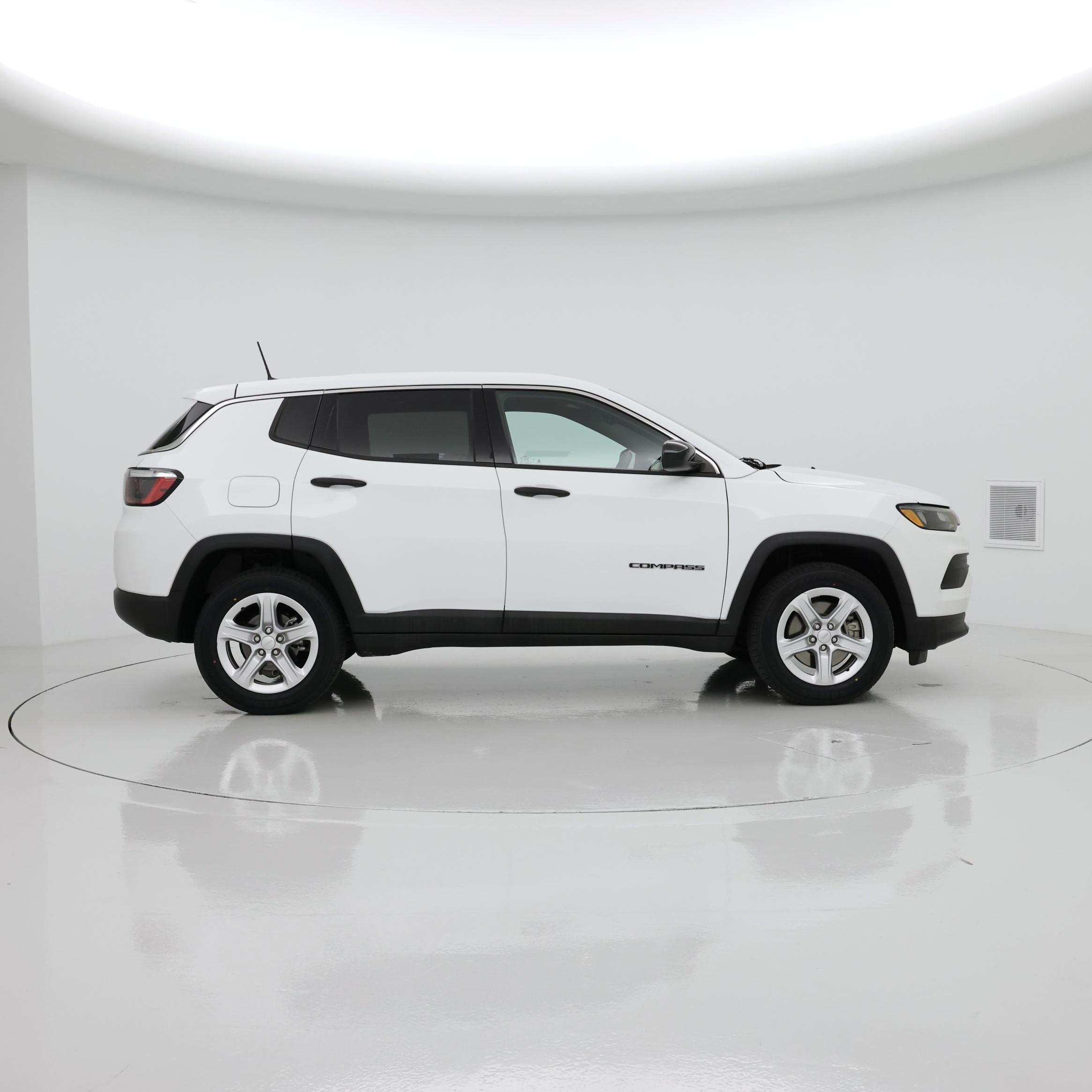 Thumbnail: 2023 Jeep Compass - 7