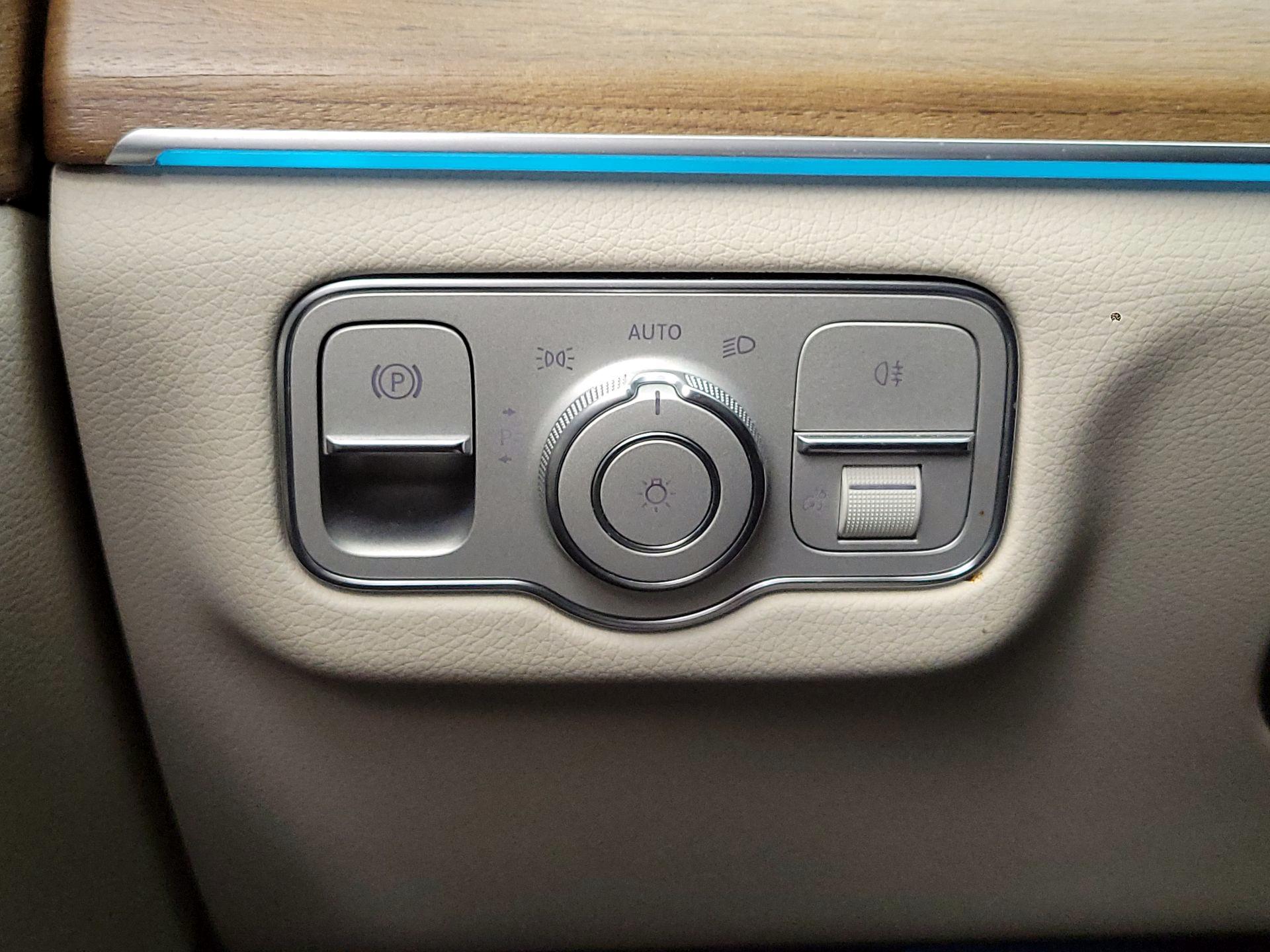 Thumbnail: 2022 Mercedes-Benz GLE - 13