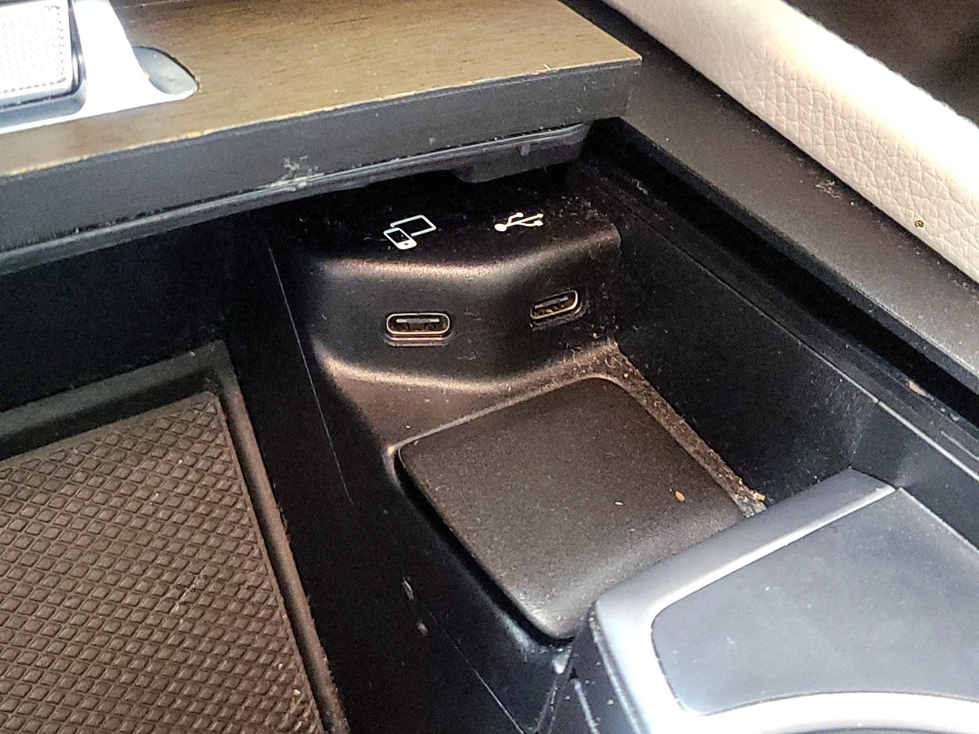 Thumbnail: 2022 Mercedes-Benz GLE - 19