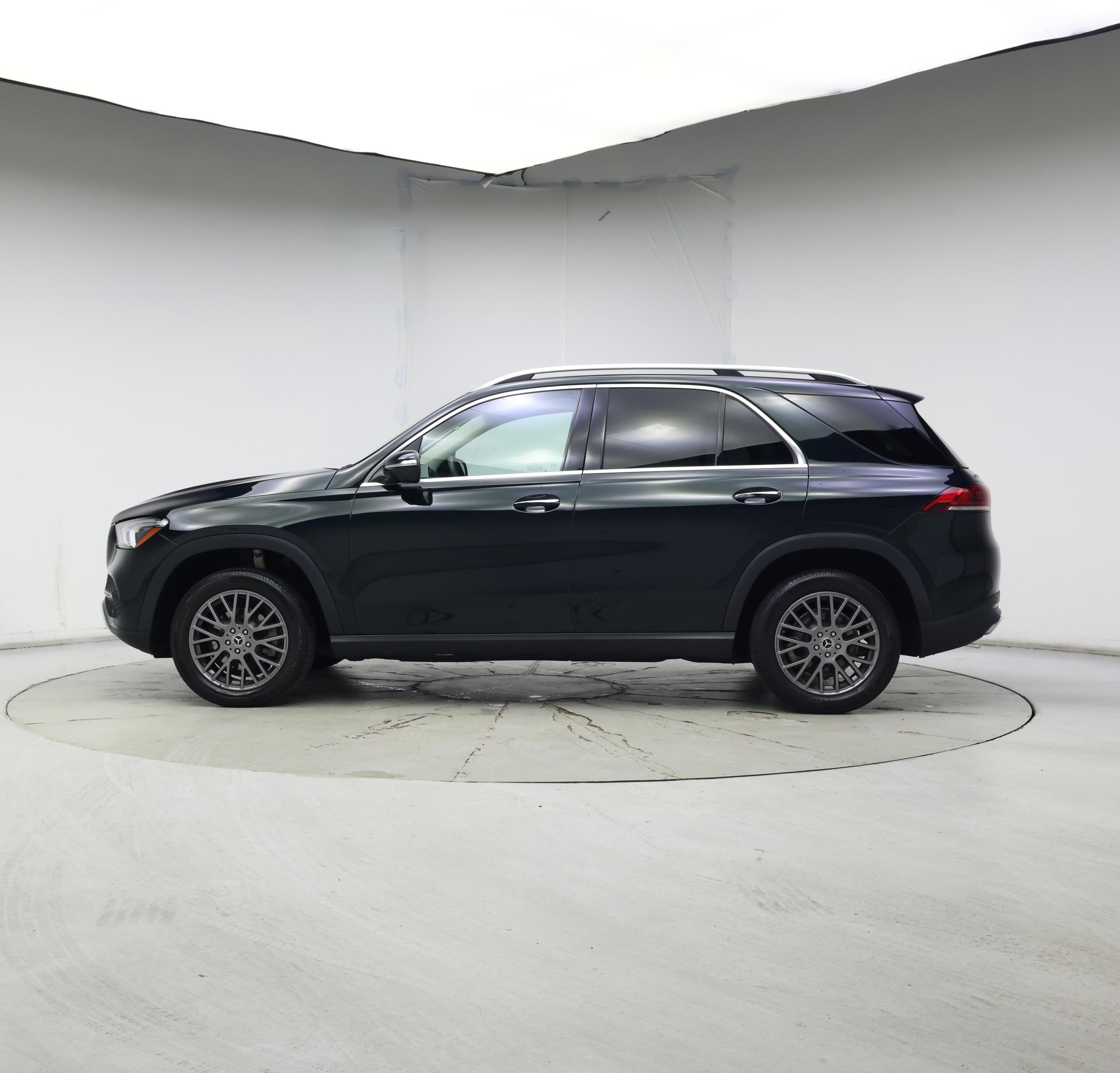 Thumbnail: 2022 Mercedes-Benz GLE - 3