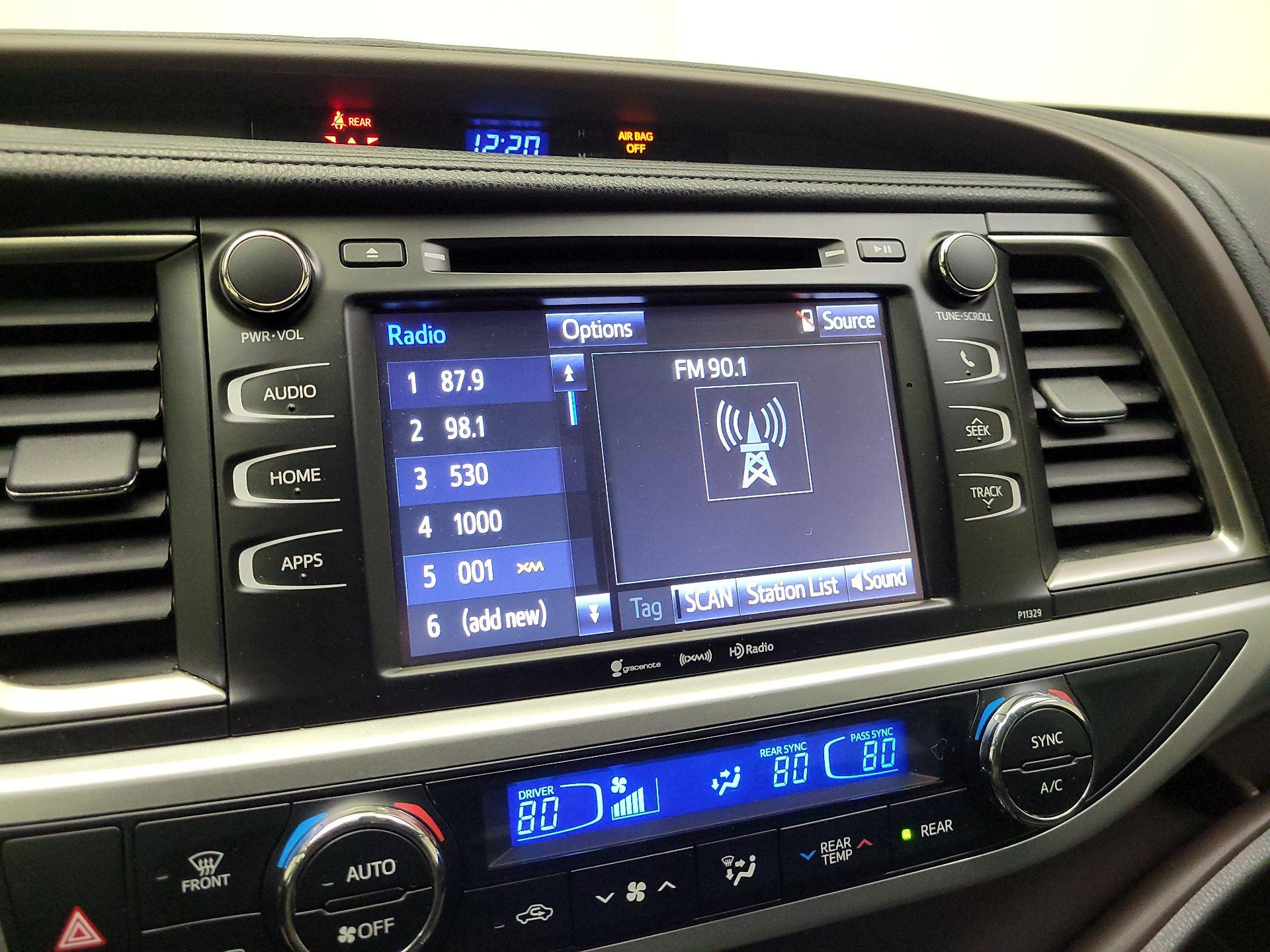 Thumbnail: 2017 Toyota Highlander - 15