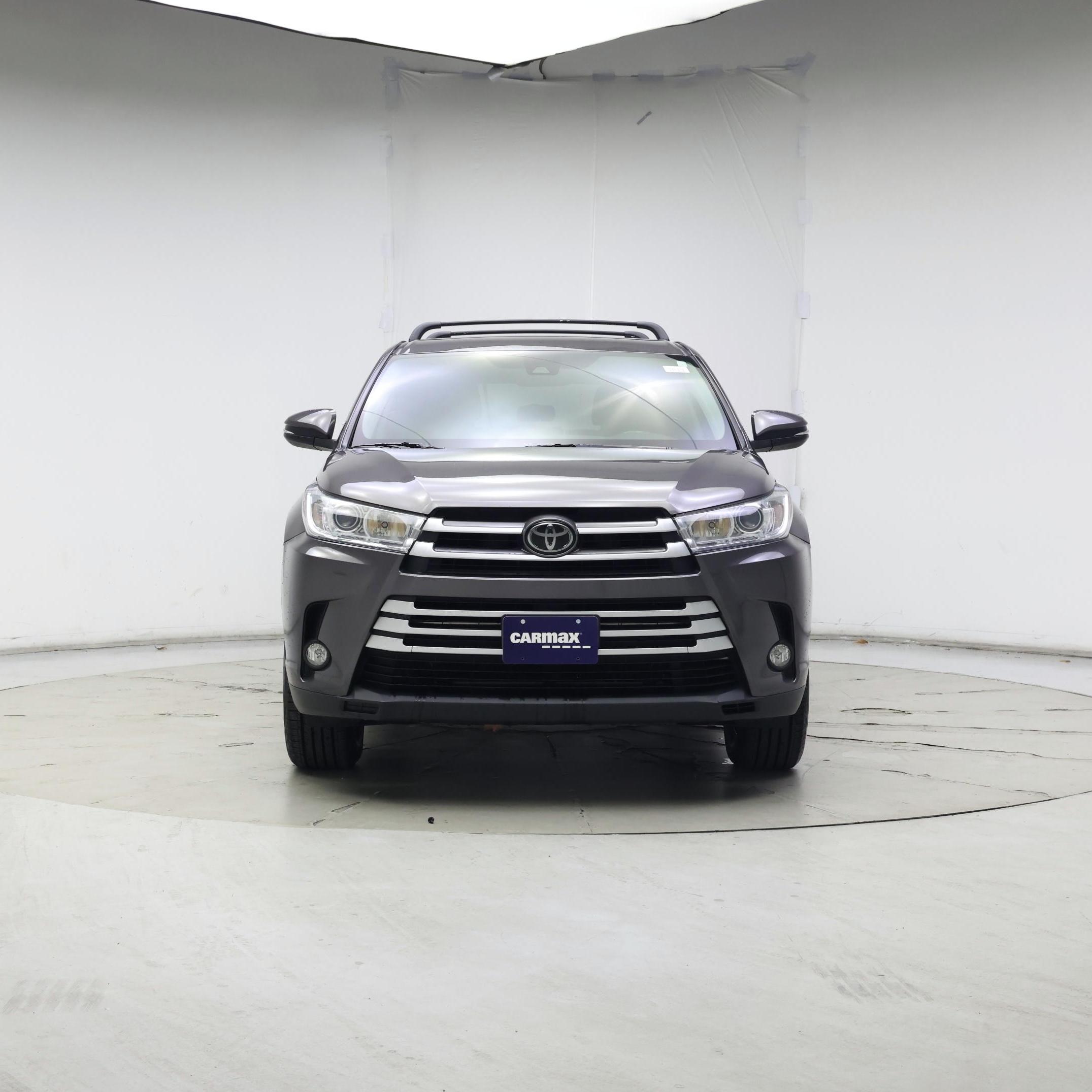 Thumbnail: 2017 Toyota Highlander - 5