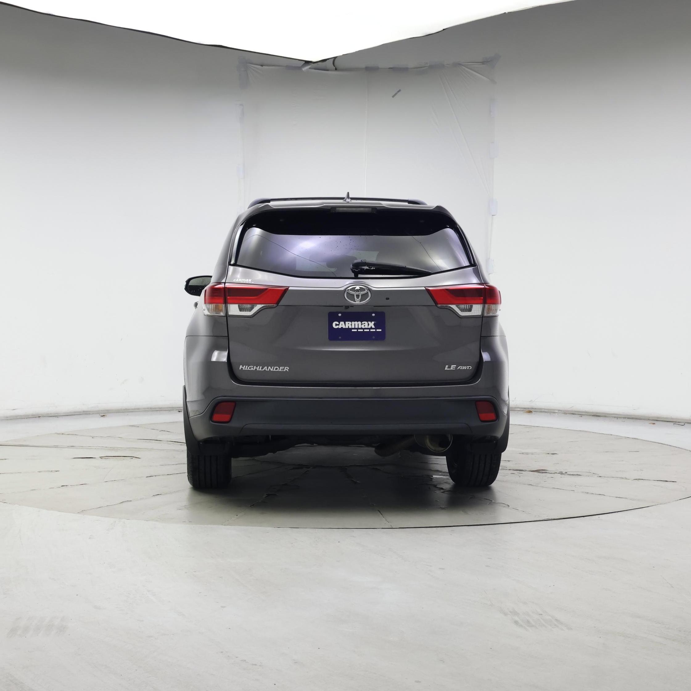 Thumbnail: 2017 Toyota Highlander - 6