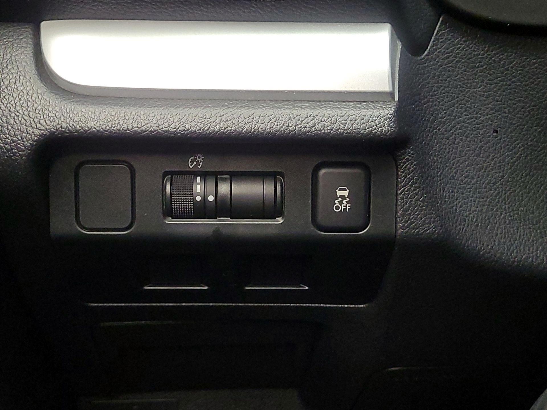 Thumbnail: 2015 Subaru Impreza - 13