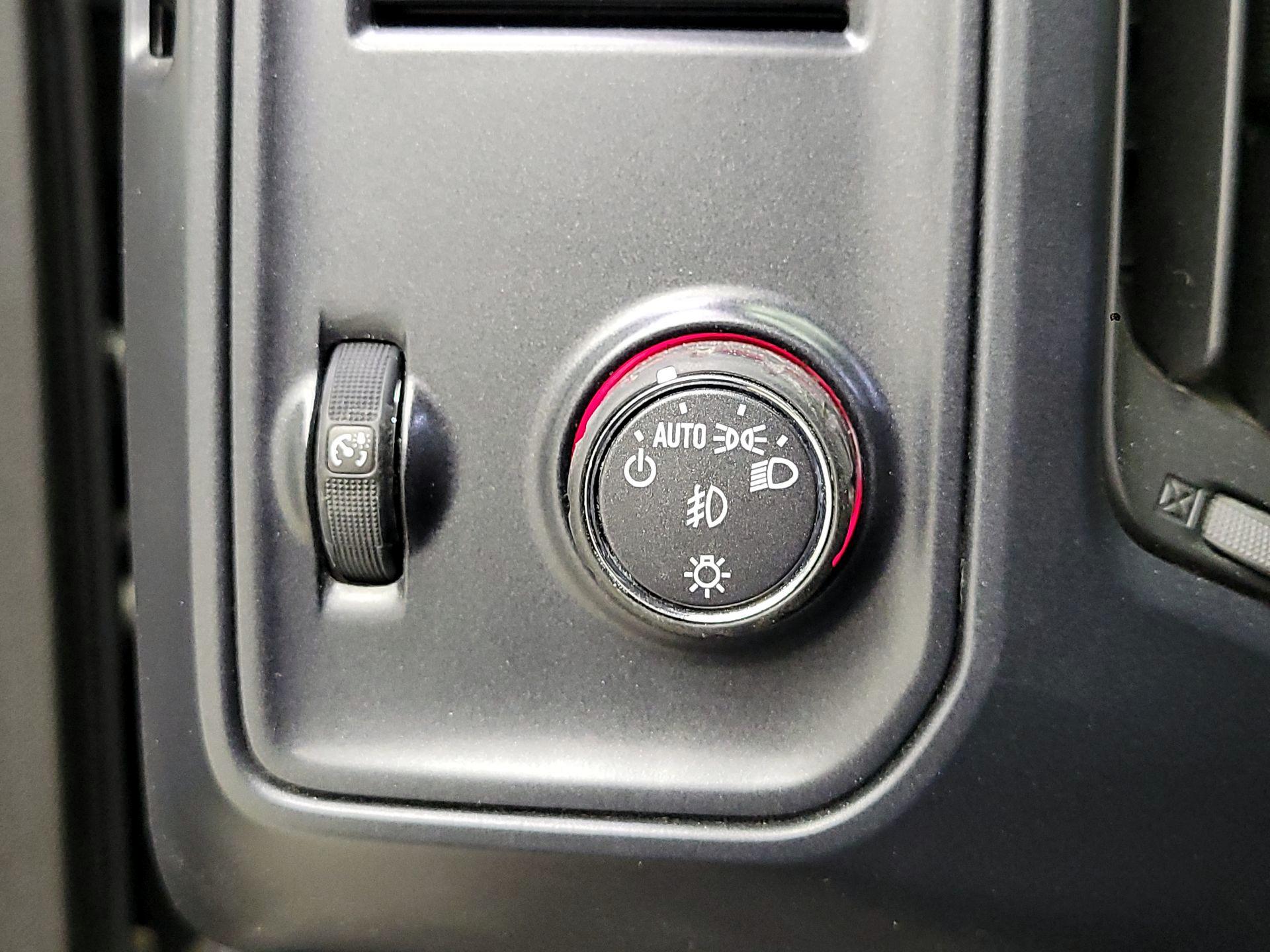 Thumbnail: 2016 GMC Sierra 1500 - 13