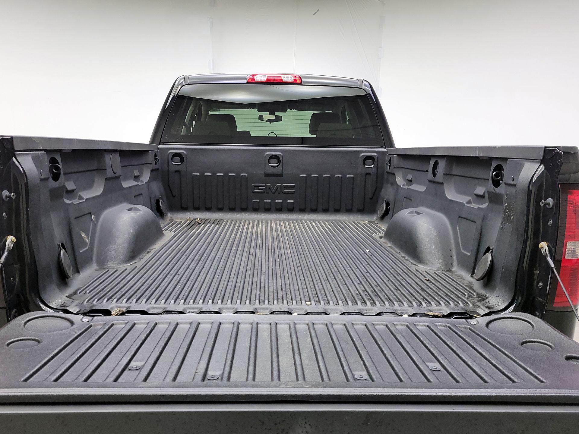 Thumbnail: 2016 GMC Sierra 1500 - 20