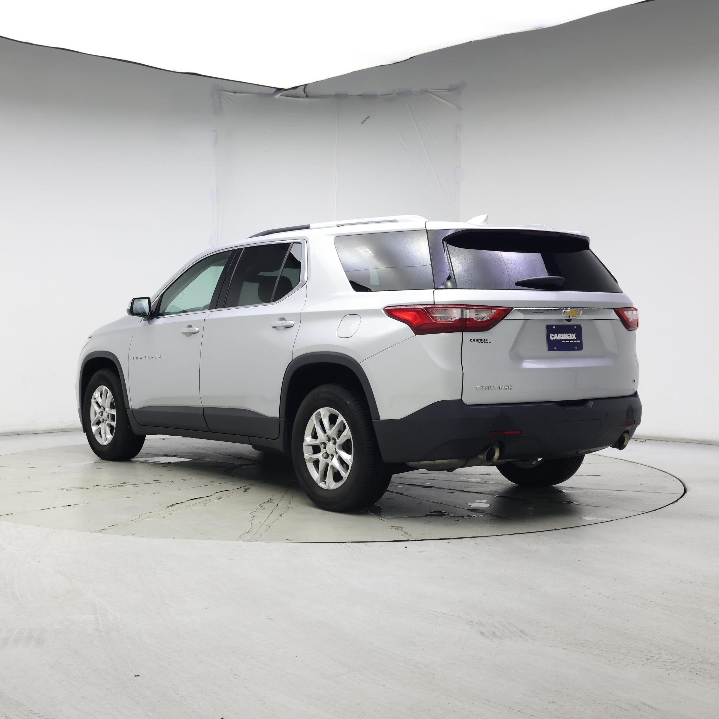 Thumbnail: 2018 Chevrolet Traverse - 2