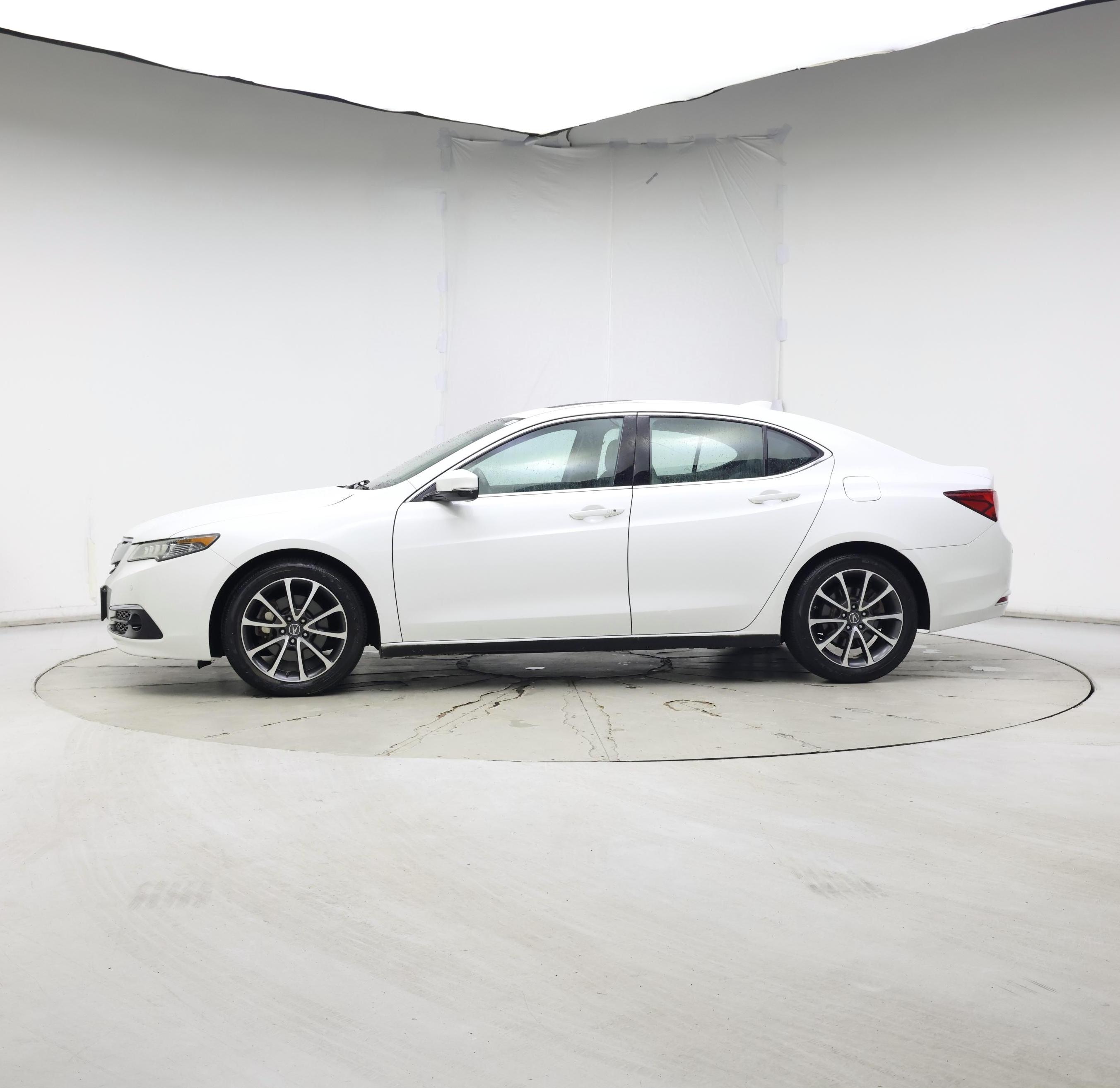 Thumbnail: 2015 Acura TLX - 3