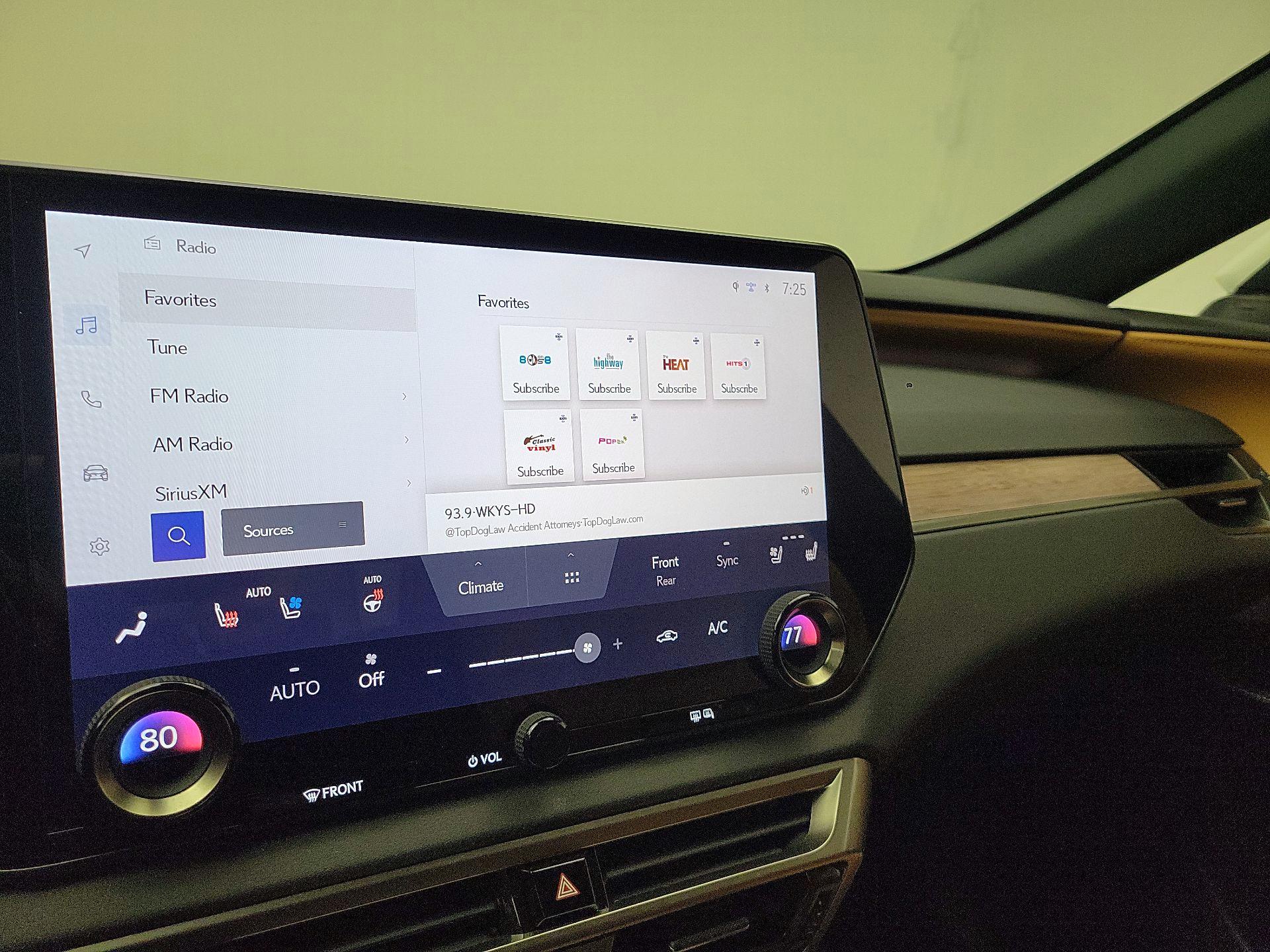 Thumbnail: 2023 Lexus RX - 16