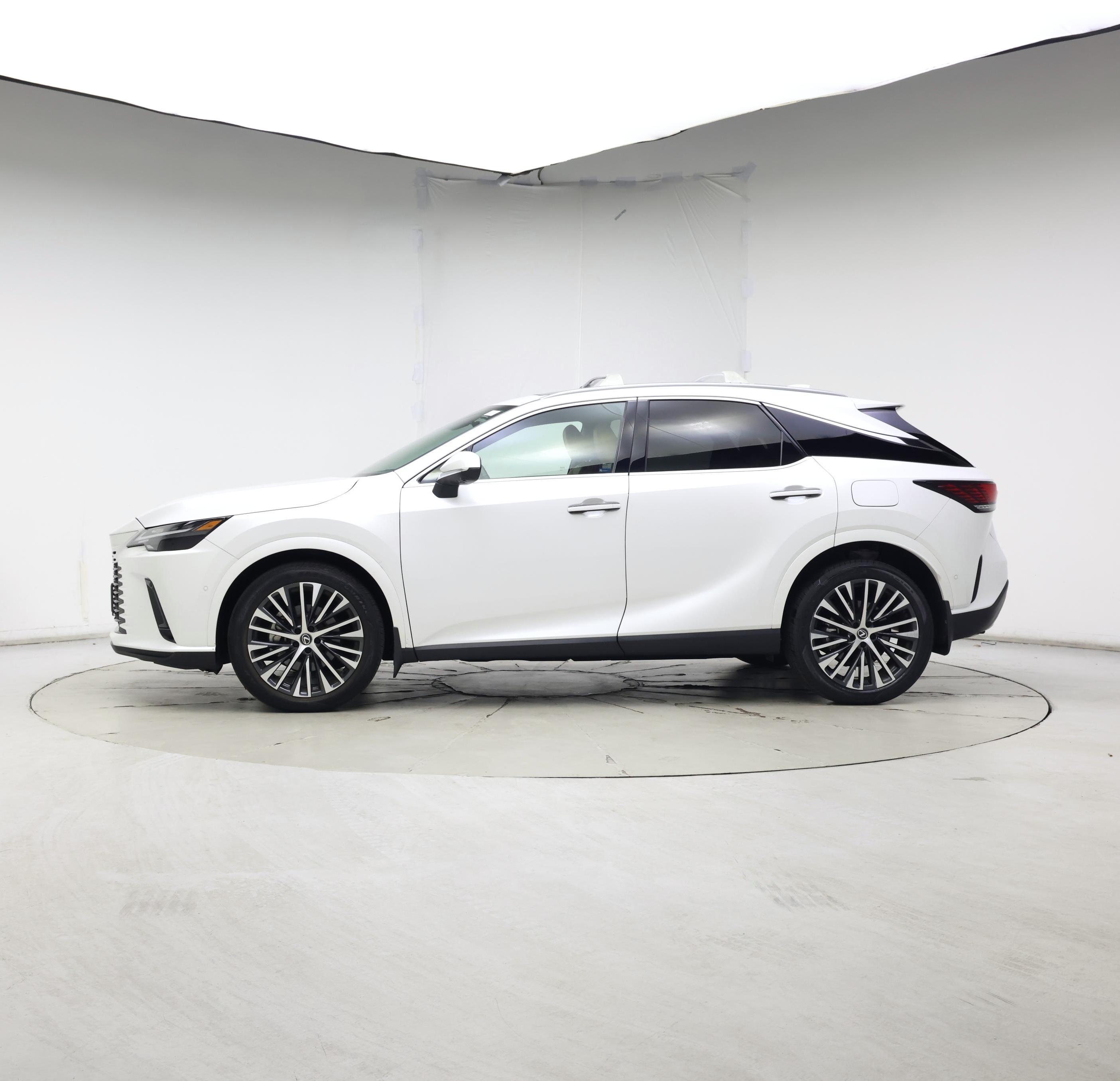 Thumbnail: 2023 Lexus RX - 3