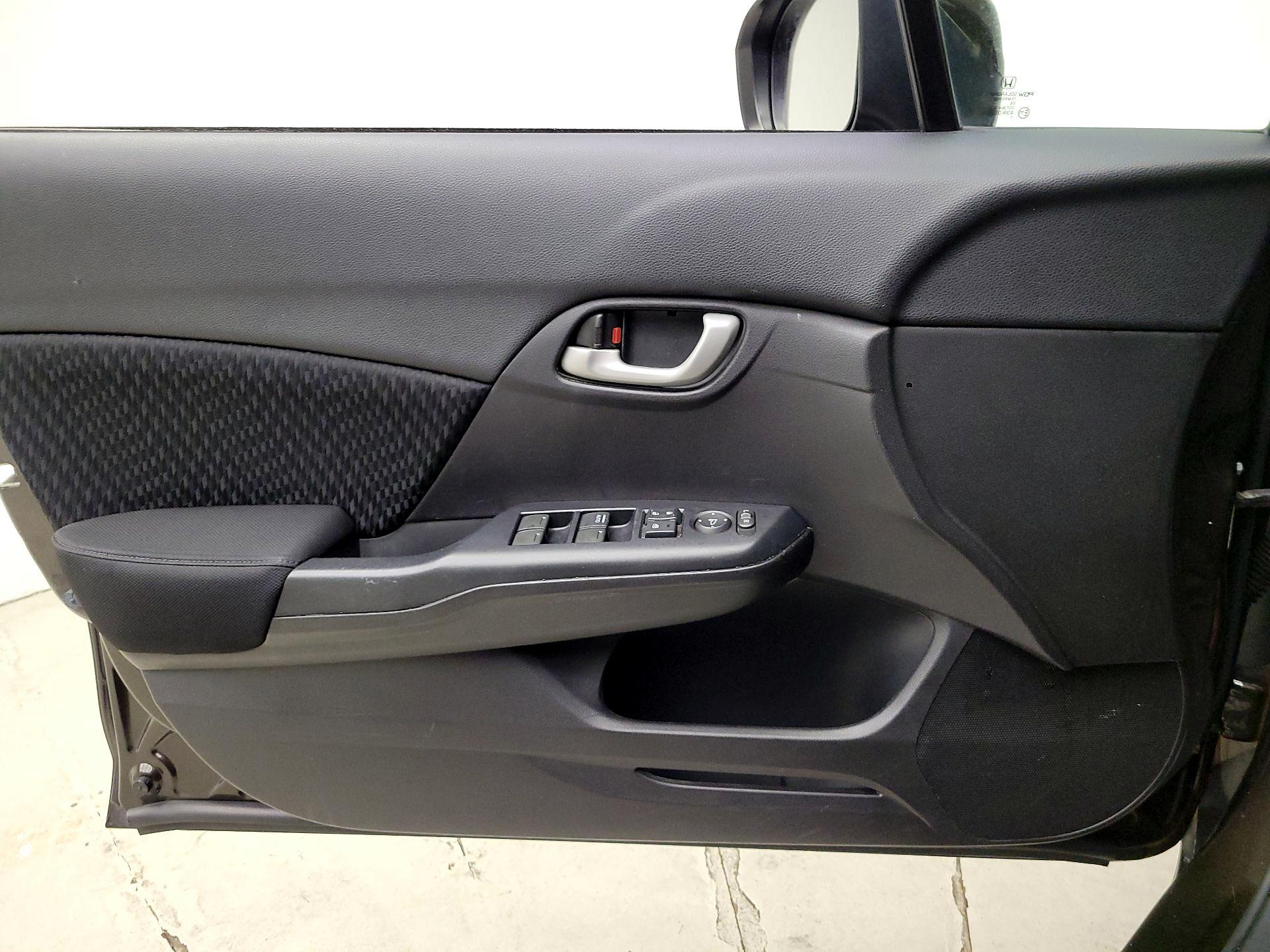 Thumbnail: 2014 Honda Civic - 12