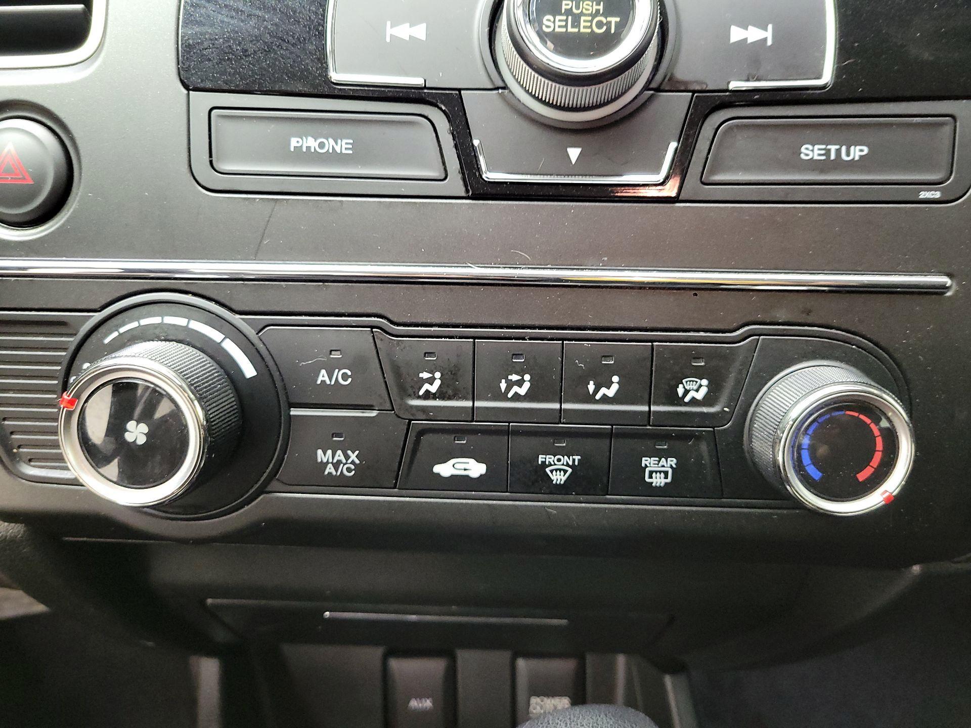 Thumbnail: 2014 Honda Civic - 16