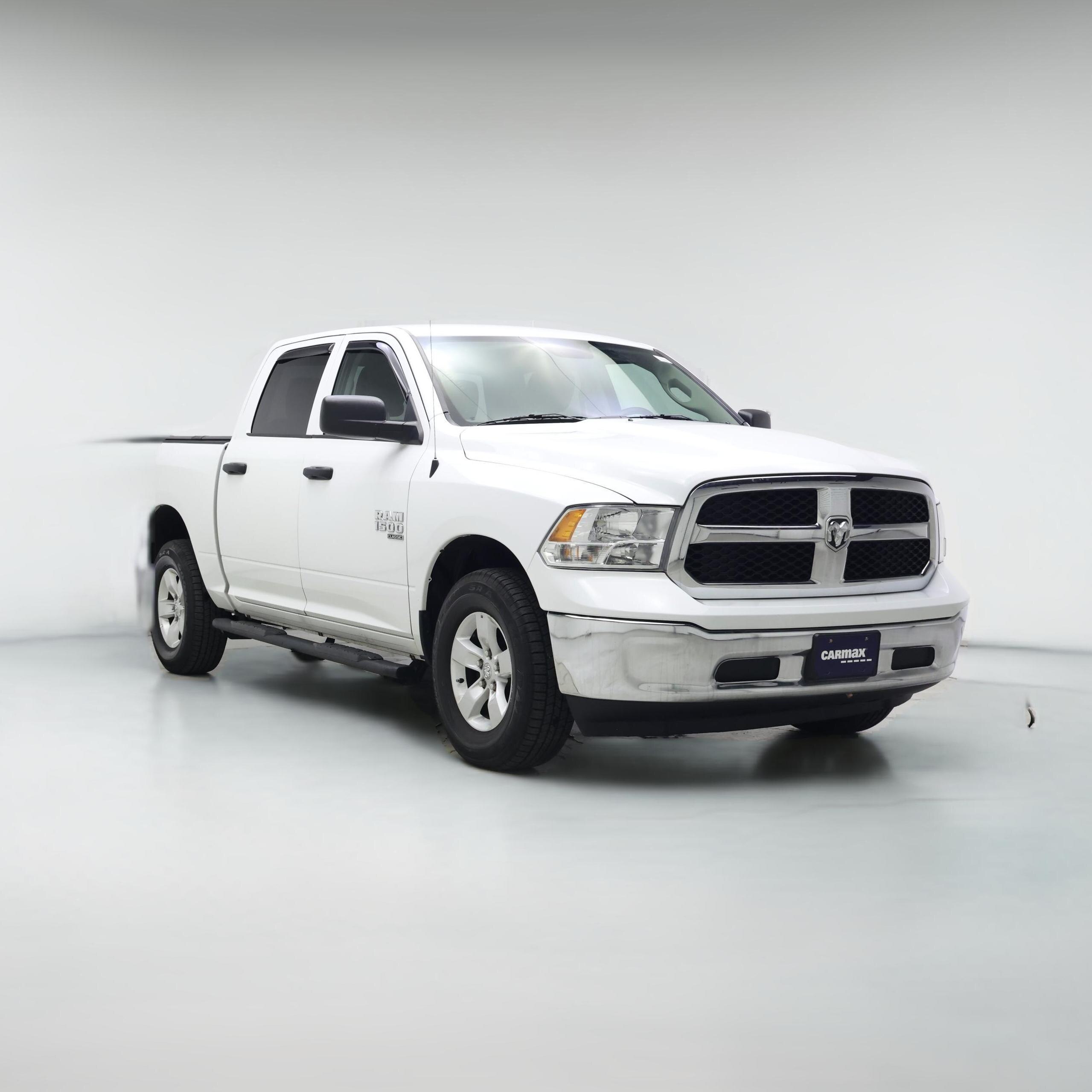 Thumbnail: 2022 RAM 1500 Classic - 1