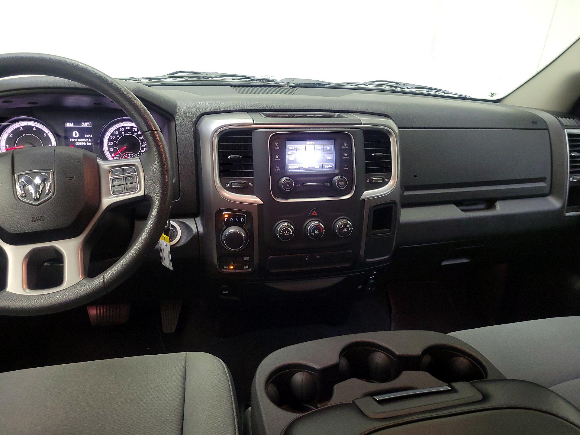 Thumbnail: 2022 RAM 1500 Classic - 9