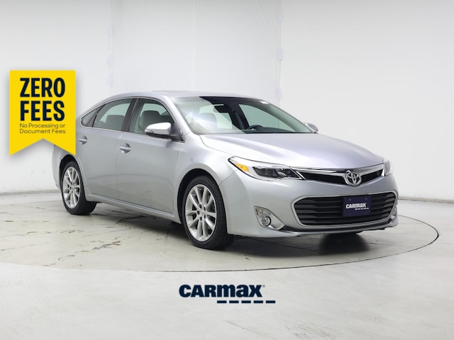 Silver 2015 Toyota Avalon Sedan Front-Wheel Drive Automatic