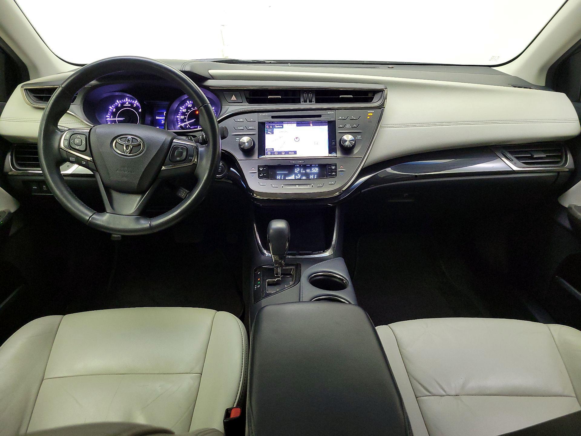 Thumbnail: 2015 Toyota Avalon - 9