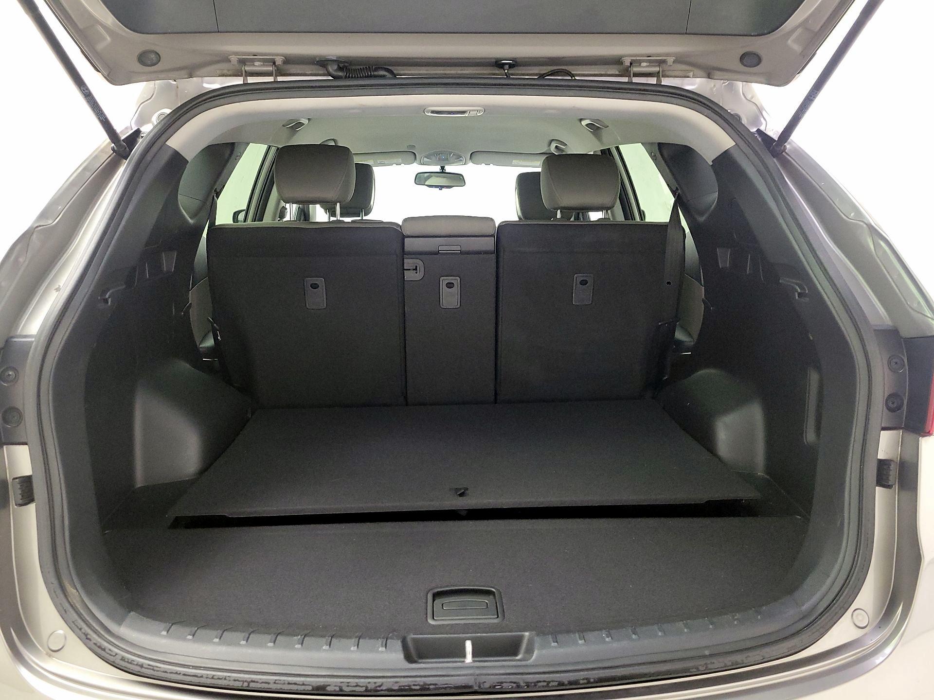 Thumbnail: 2016 Hyundai Santa Fe - 20