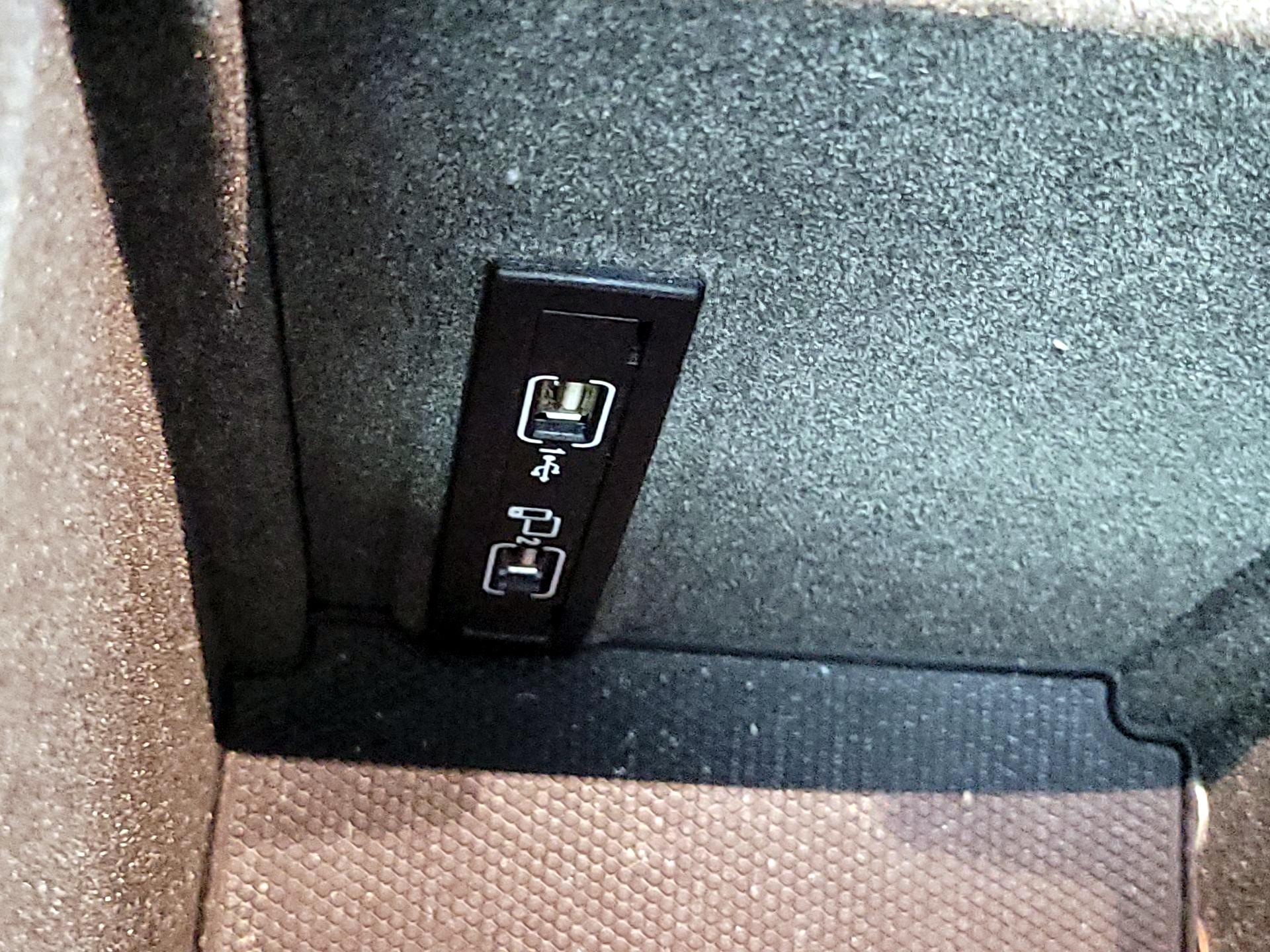 Thumbnail: 2019 Mercedes-Benz GLE - 19