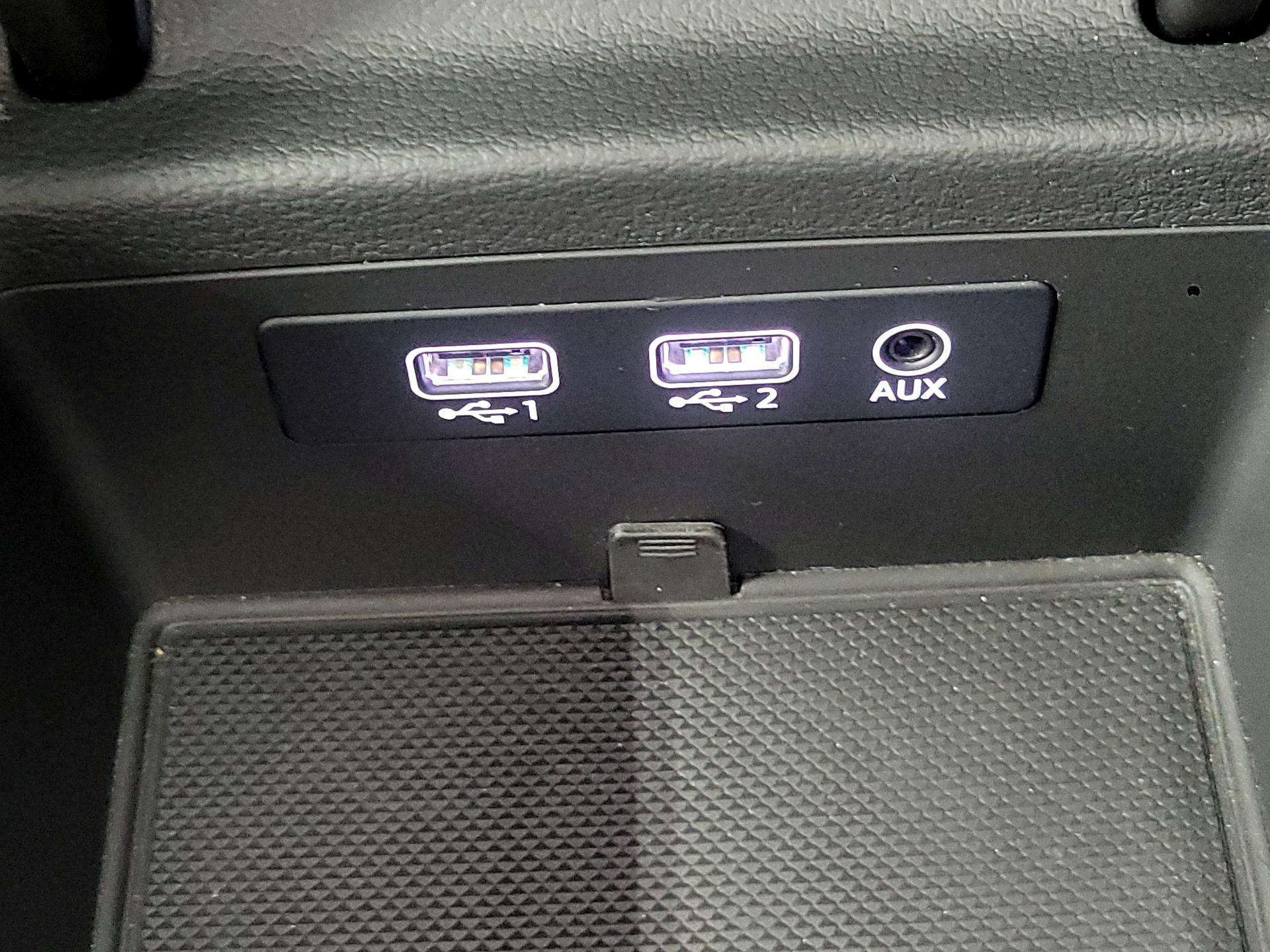 Thumbnail: 2017 Audi A4 - 18