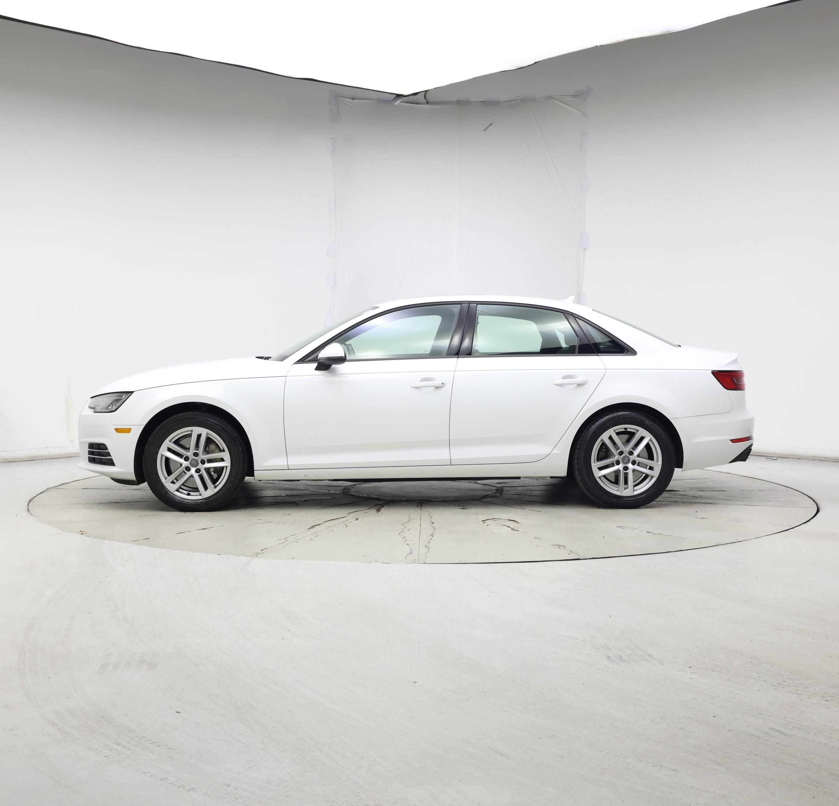 Thumbnail: 2017 Audi A4 - 3