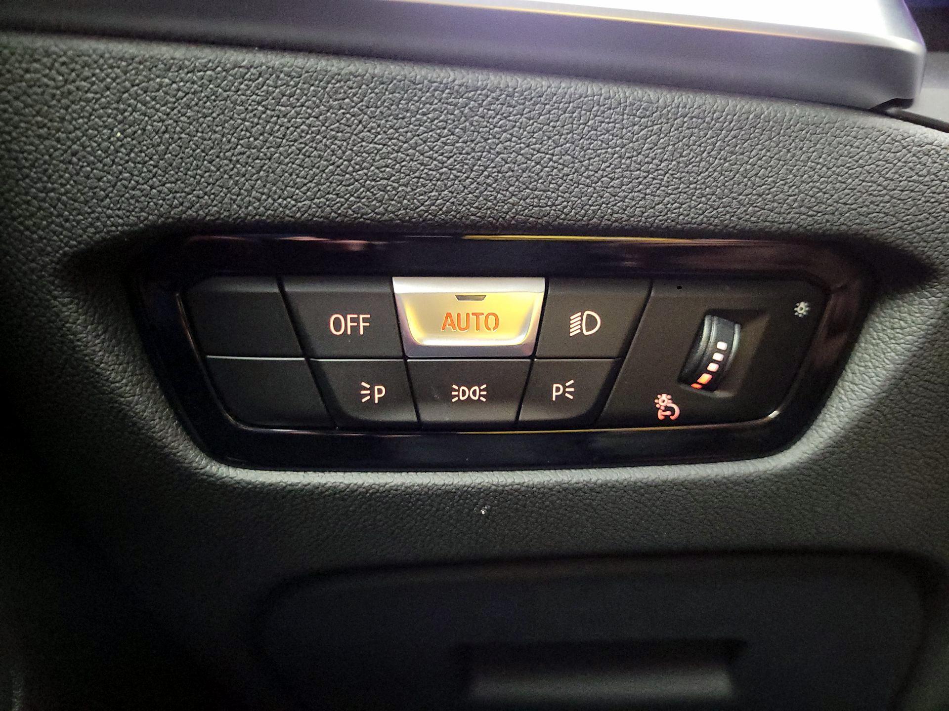 Thumbnail: 2022 BMW 2 Series - 13