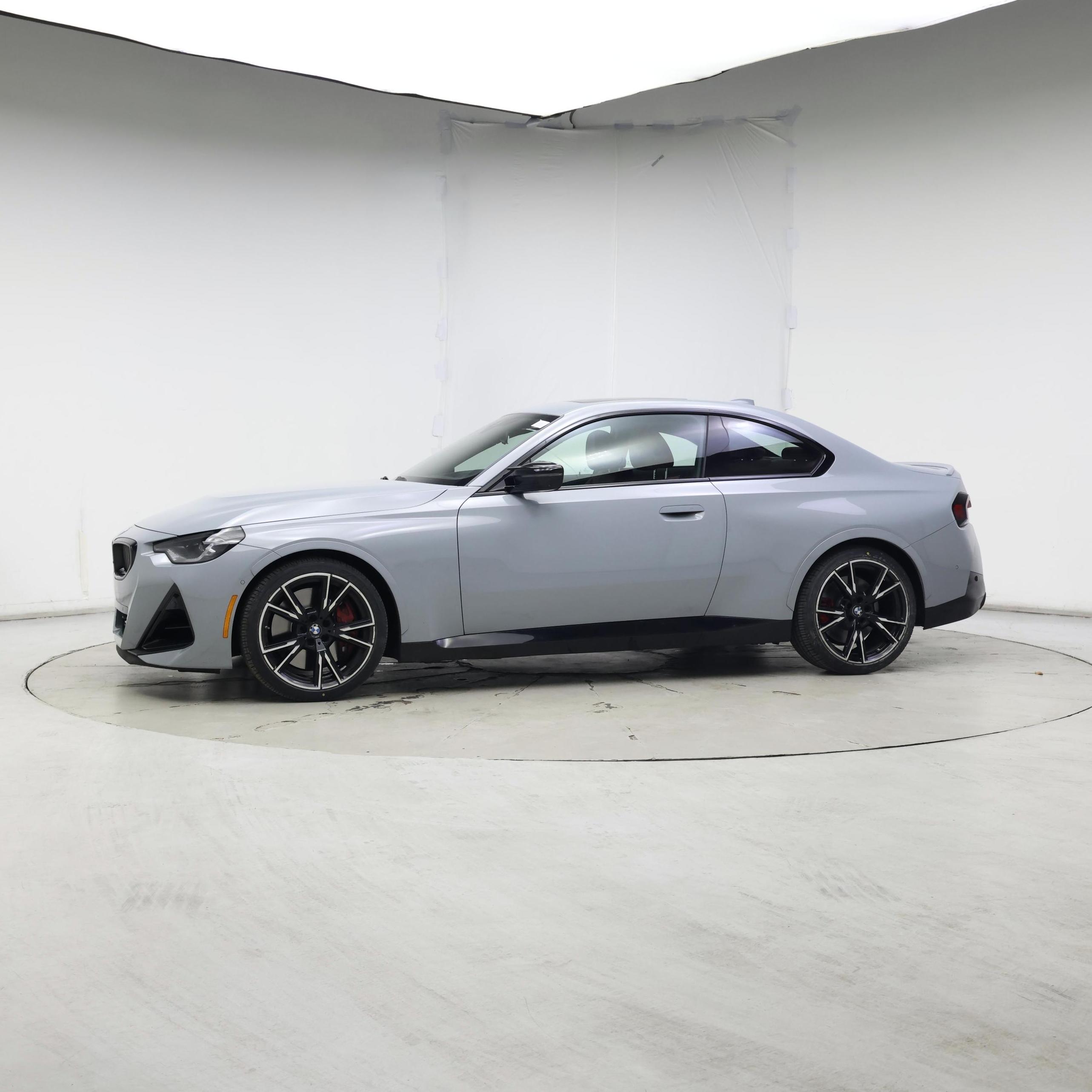 Thumbnail: 2022 BMW 2 Series - 3