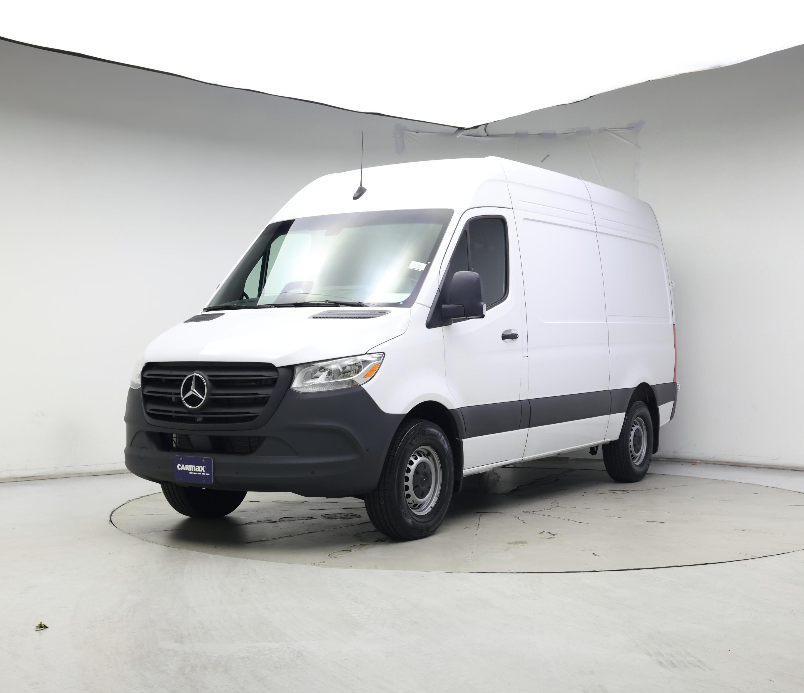Thumbnail: 2025 Mercedes-Benz Sprinter - 4